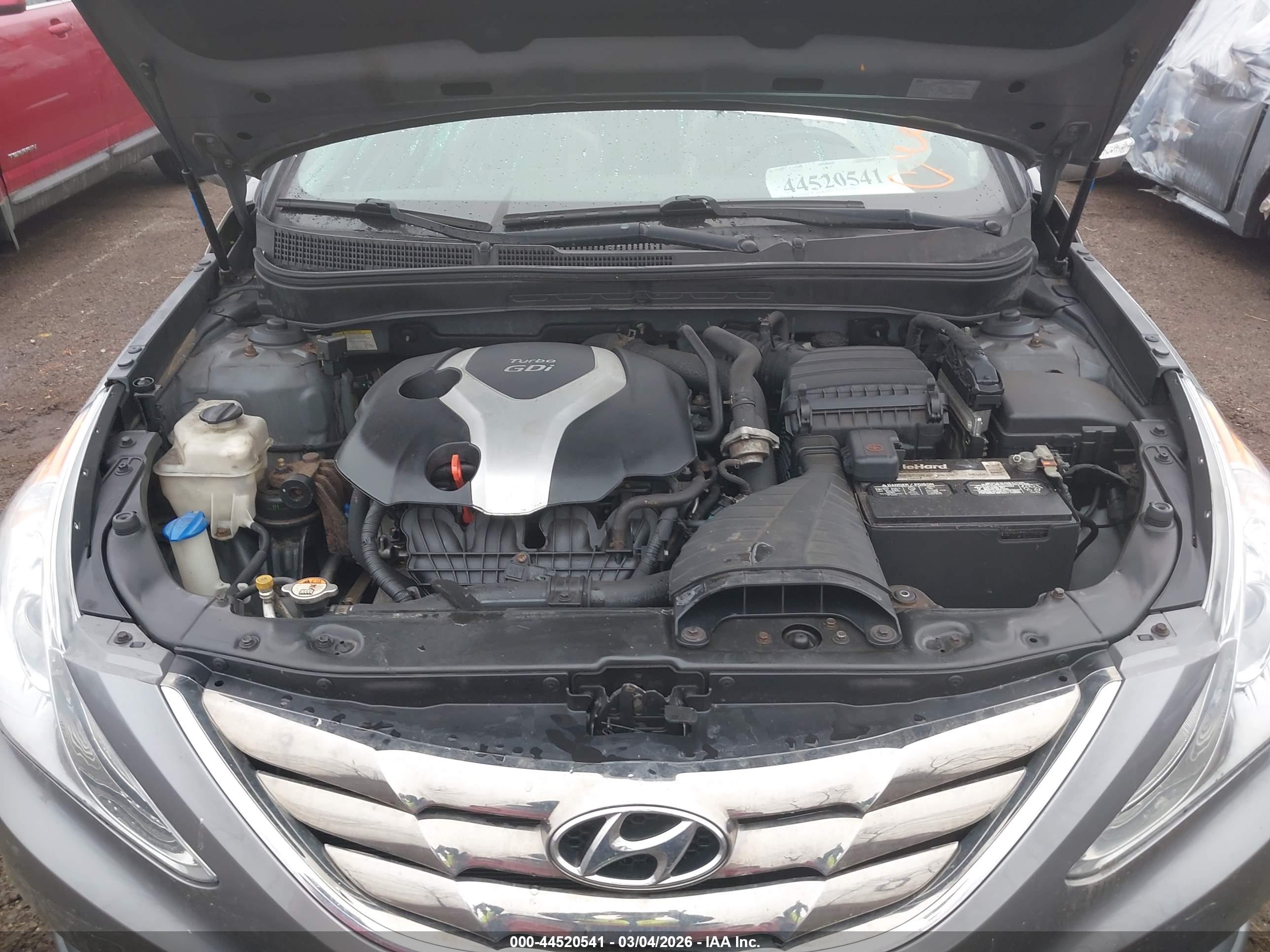 HYUNDAI SONATA image 10