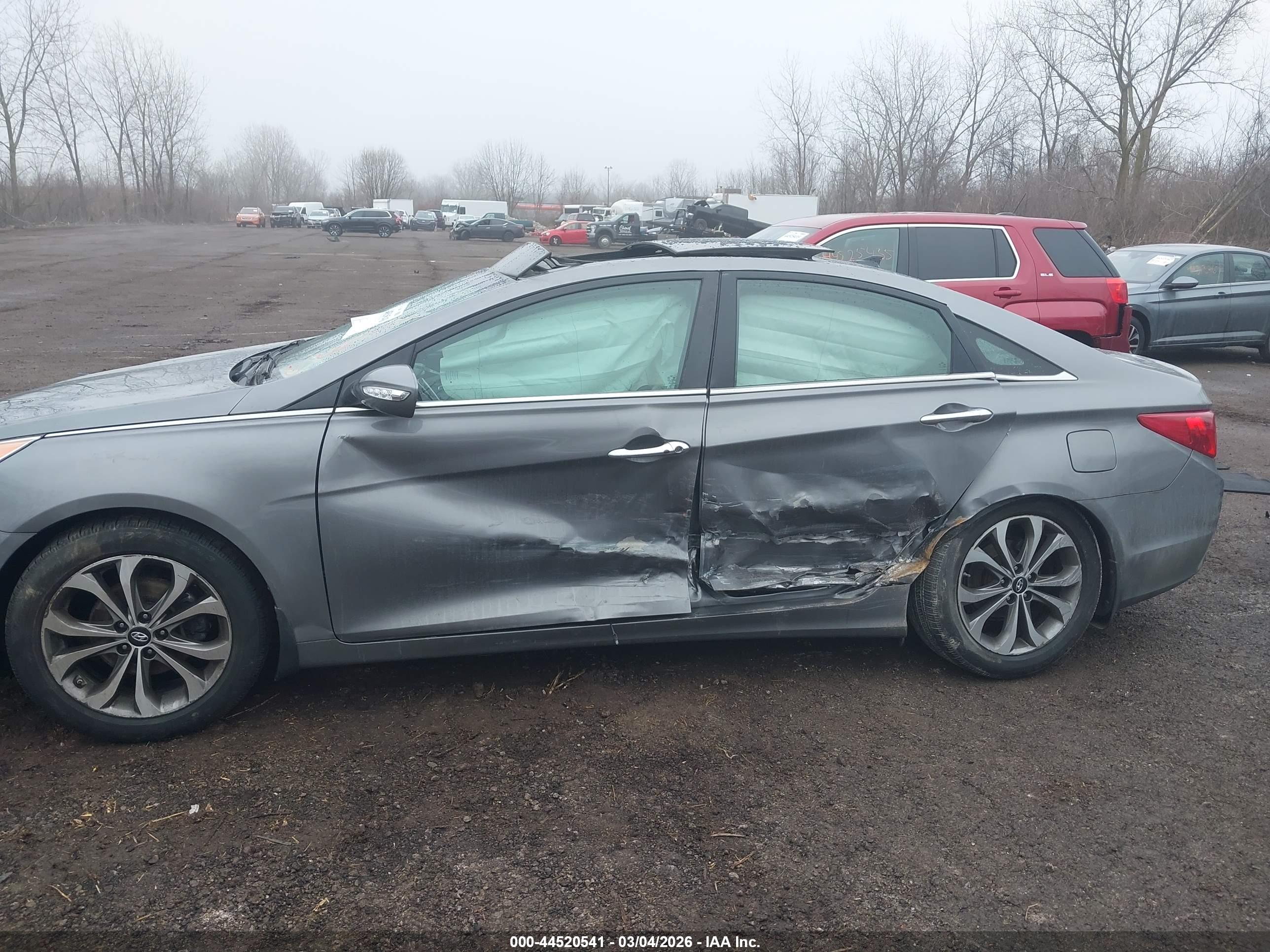 HYUNDAI SONATA image 6
