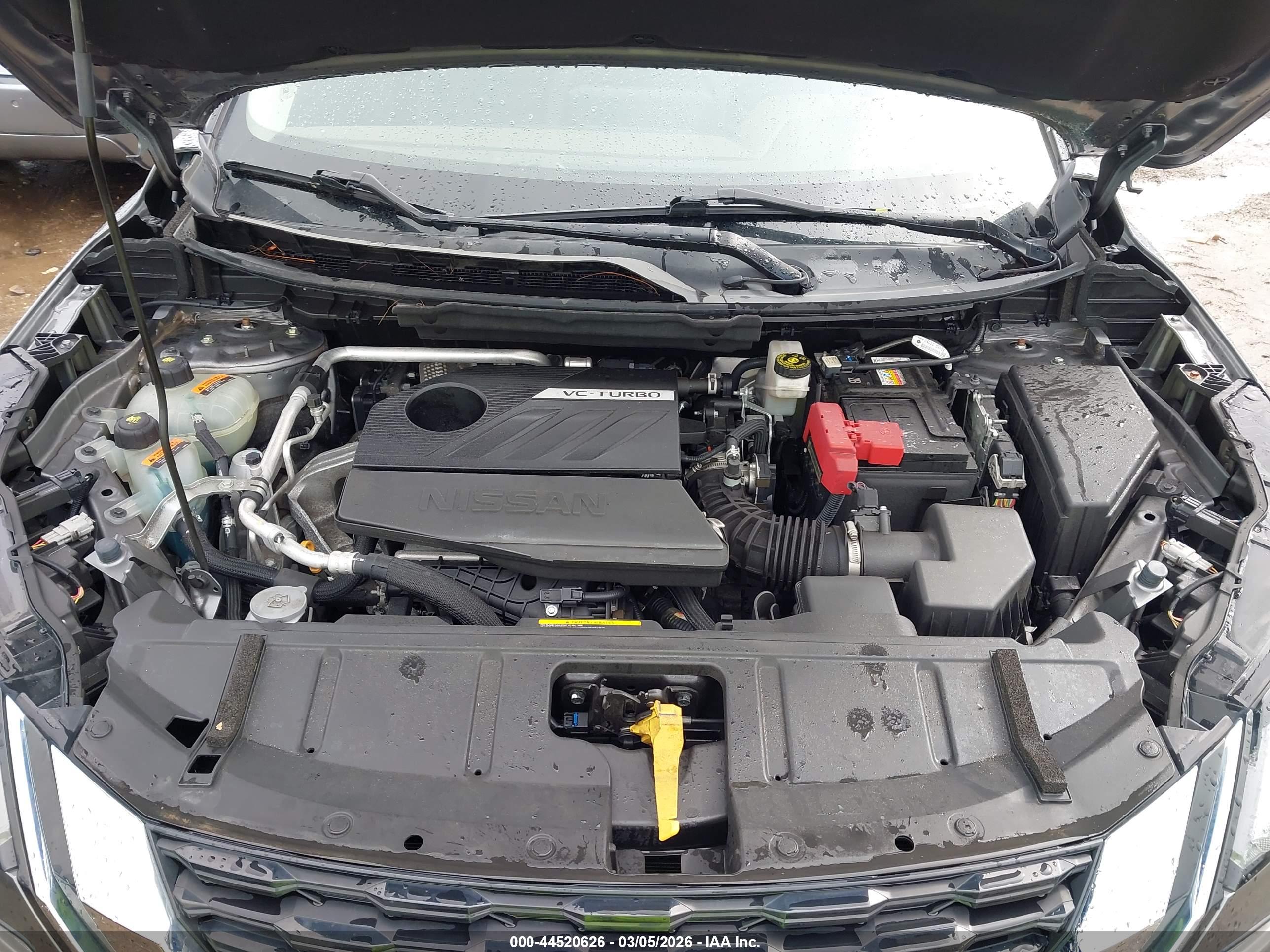 NISSAN ROGUE image 10
