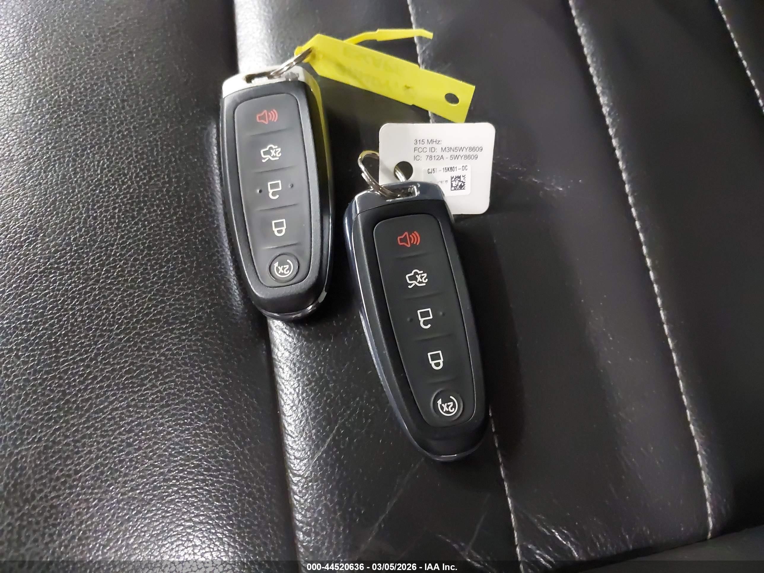 FORD ESCAPE image 11