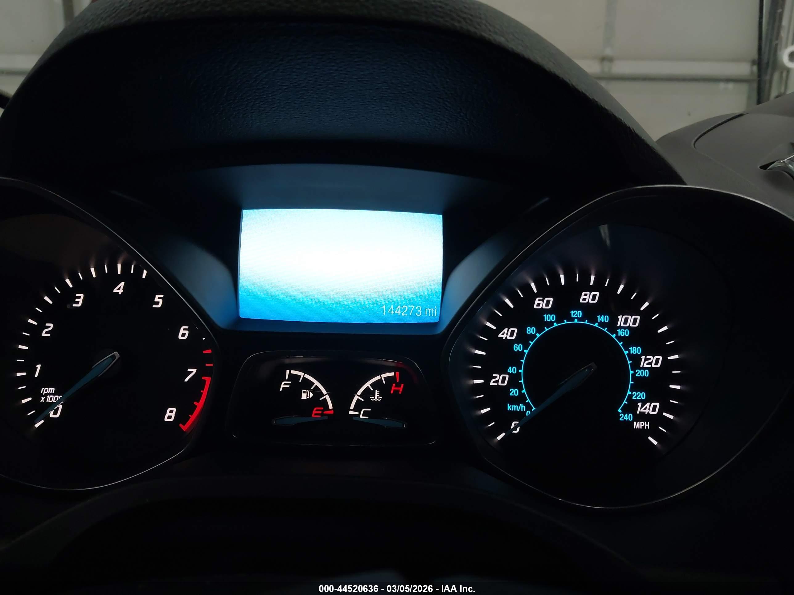 FORD ESCAPE image 7