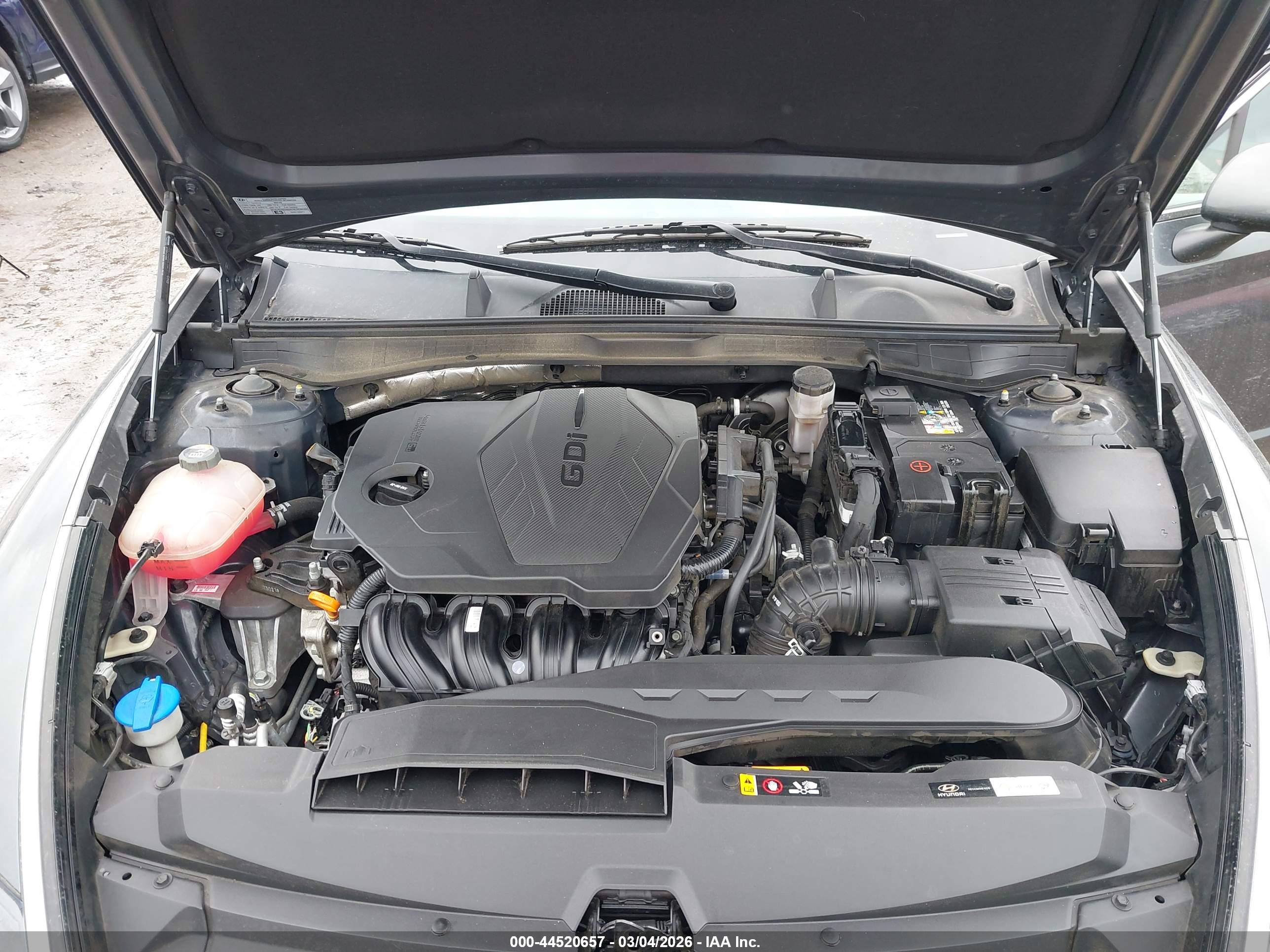 HYUNDAI SONATA image 10