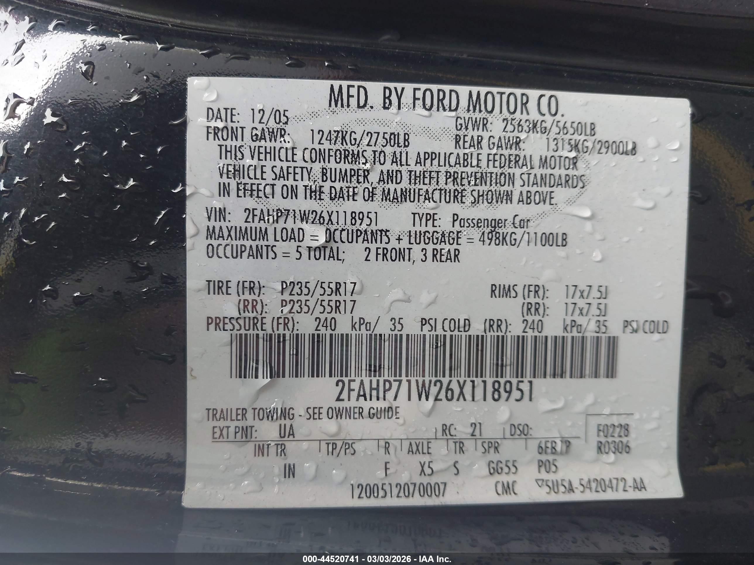 FORD CROWN image 9