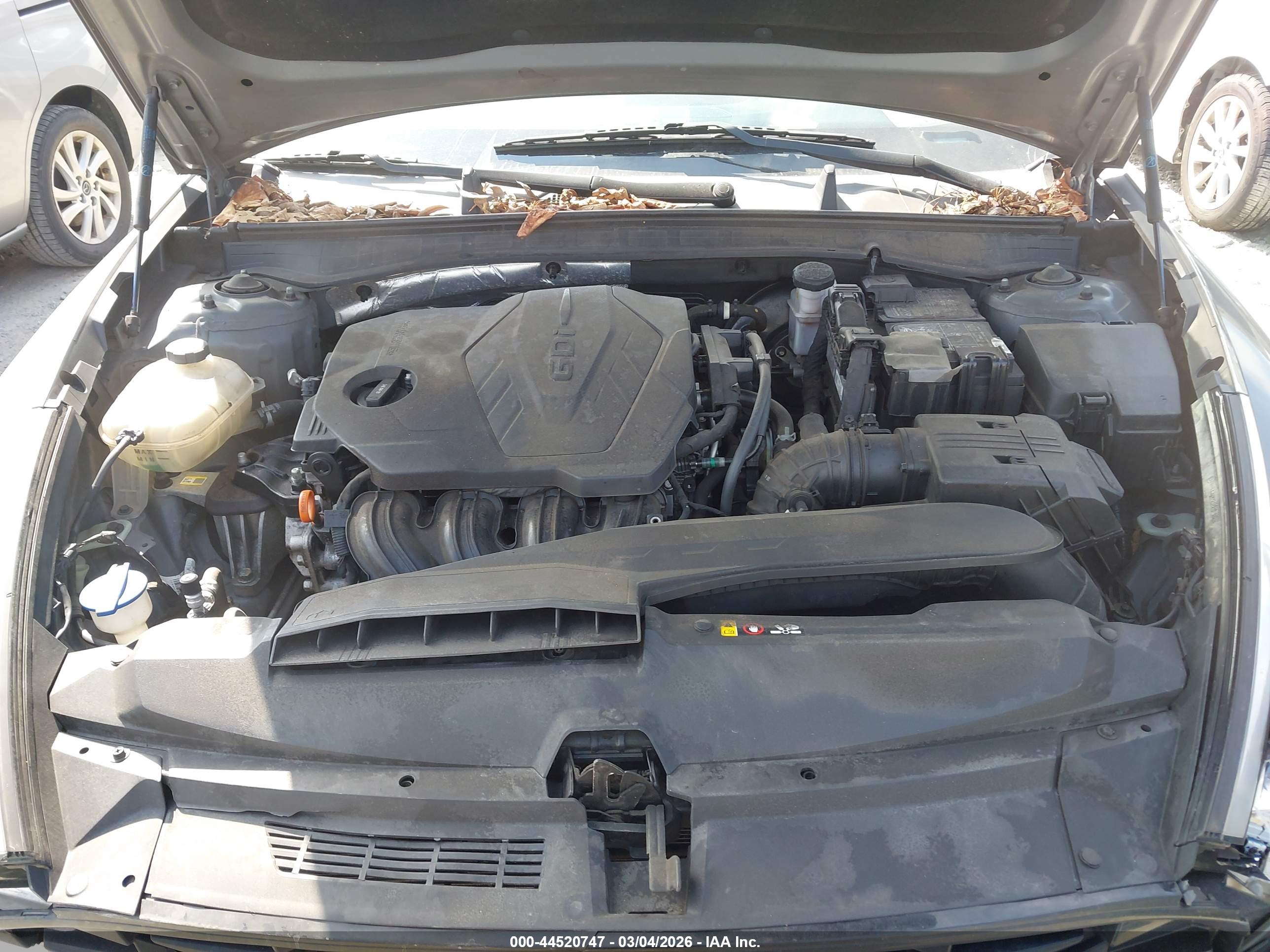 HYUNDAI SONATA image 10