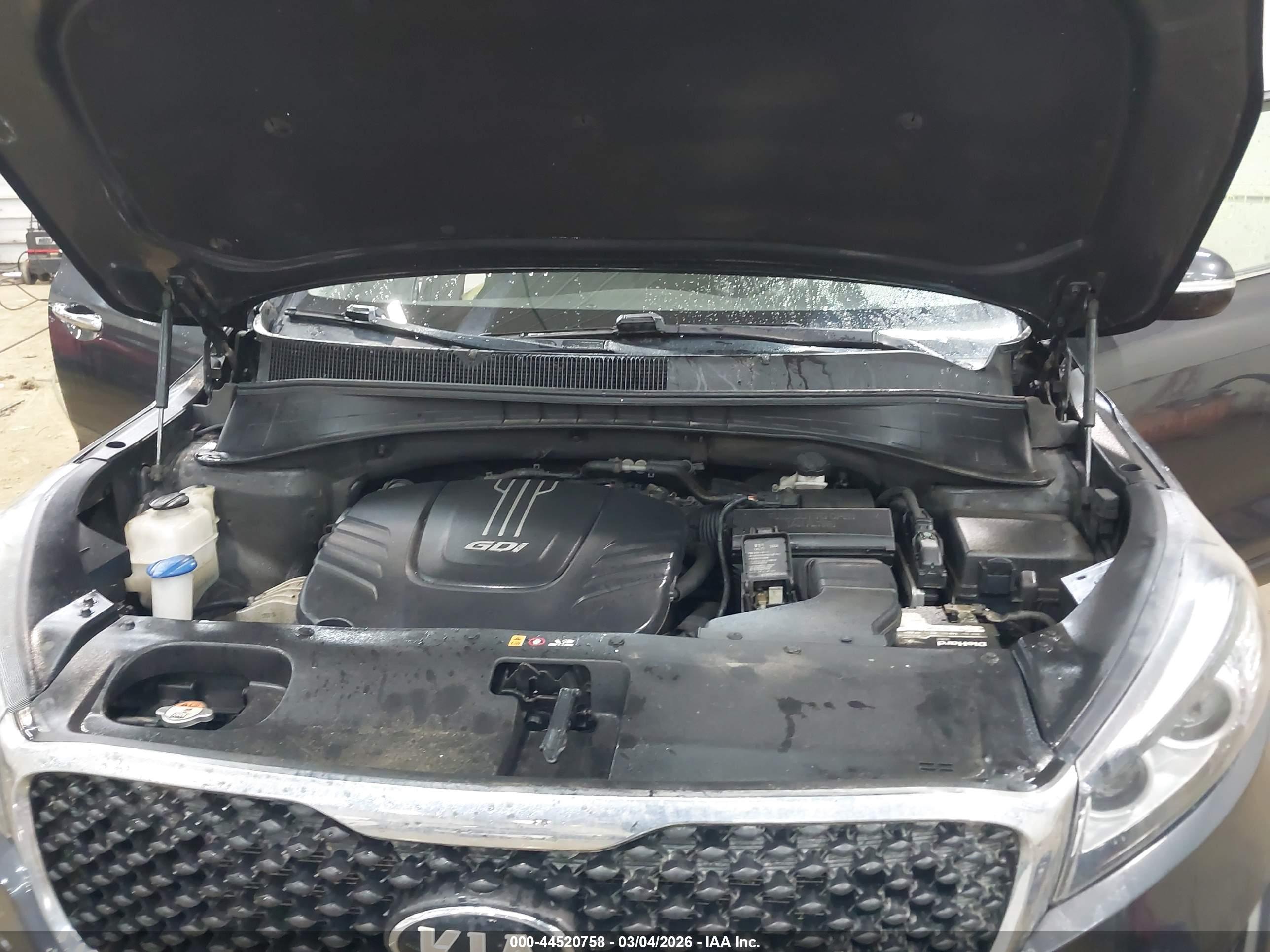 KIA SORENTO image 10