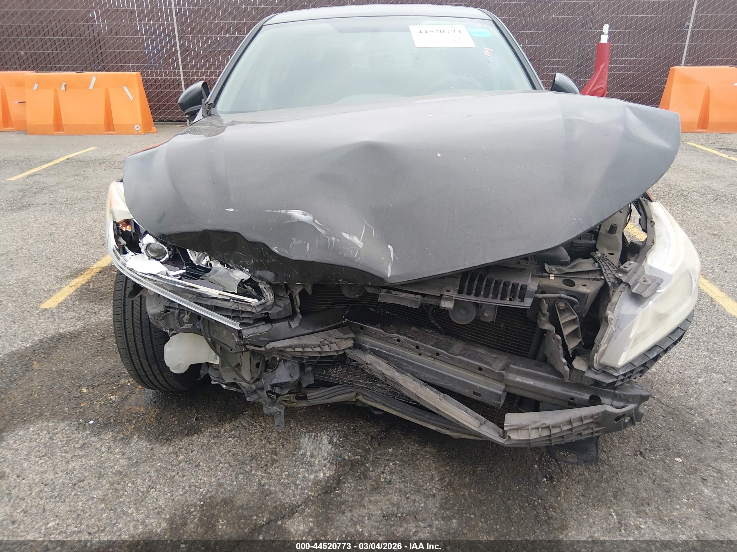 HONDA ACCORD image 6