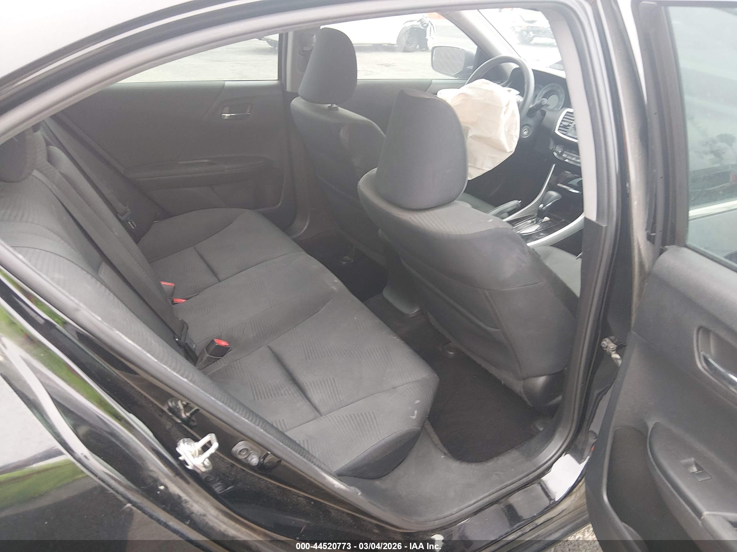 HONDA ACCORD image 8