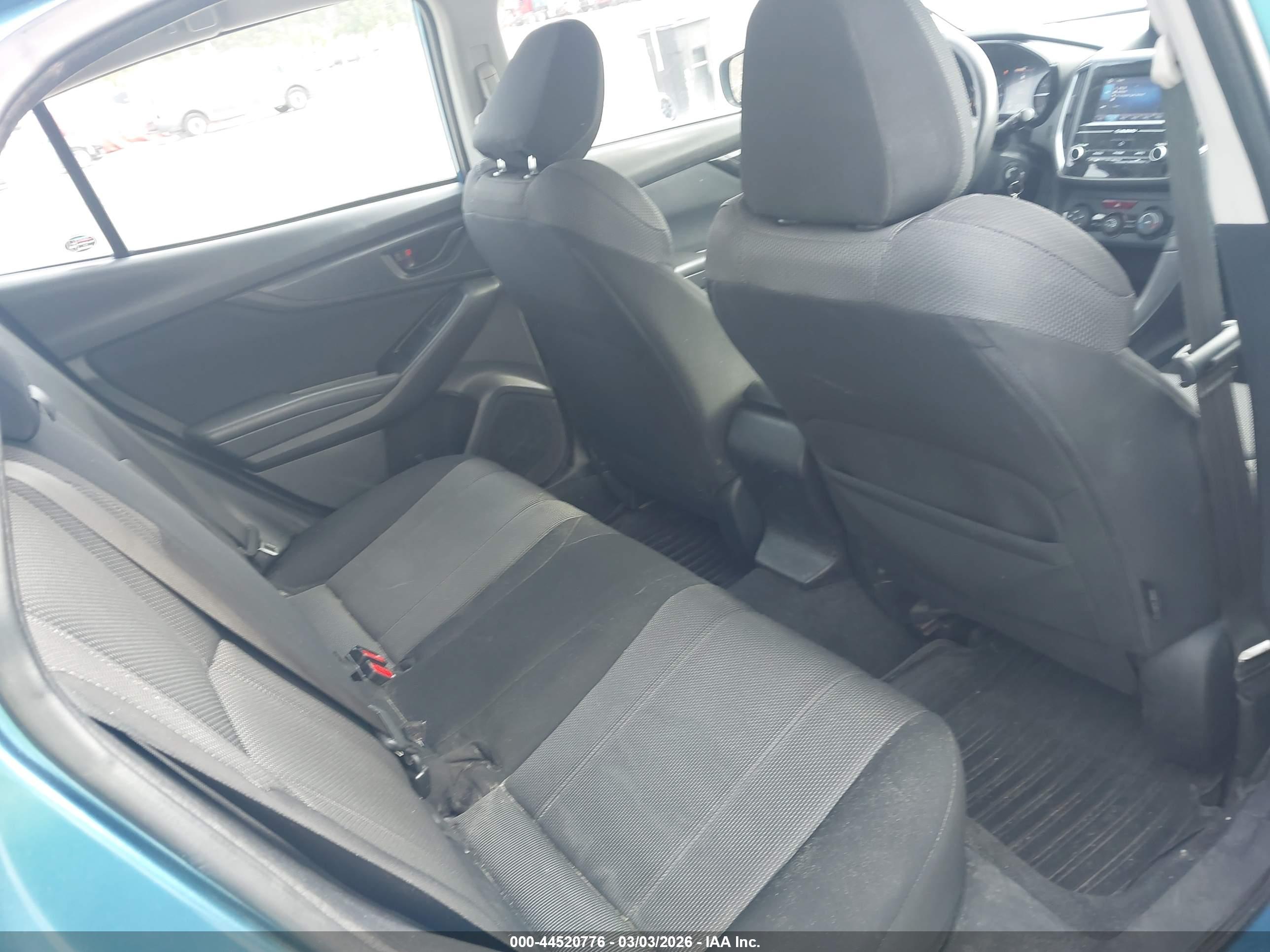 SUBARU IMPREZA image 8