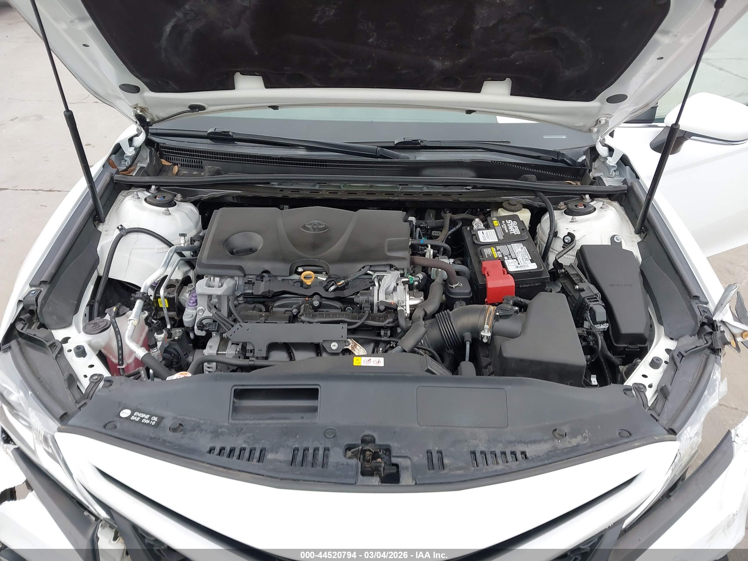 TOYOTA CAMRY image 10