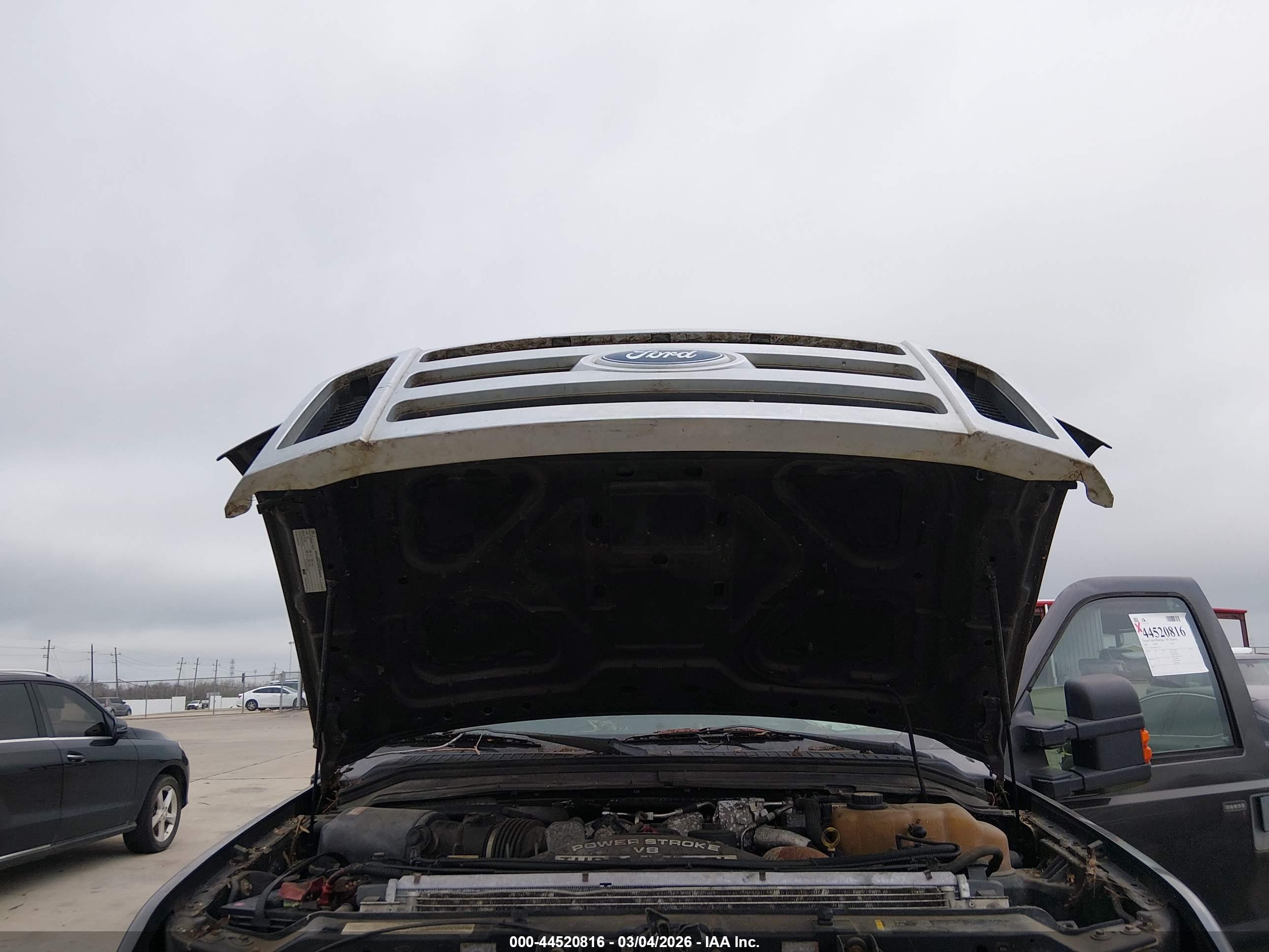 FORD F-250 image 10