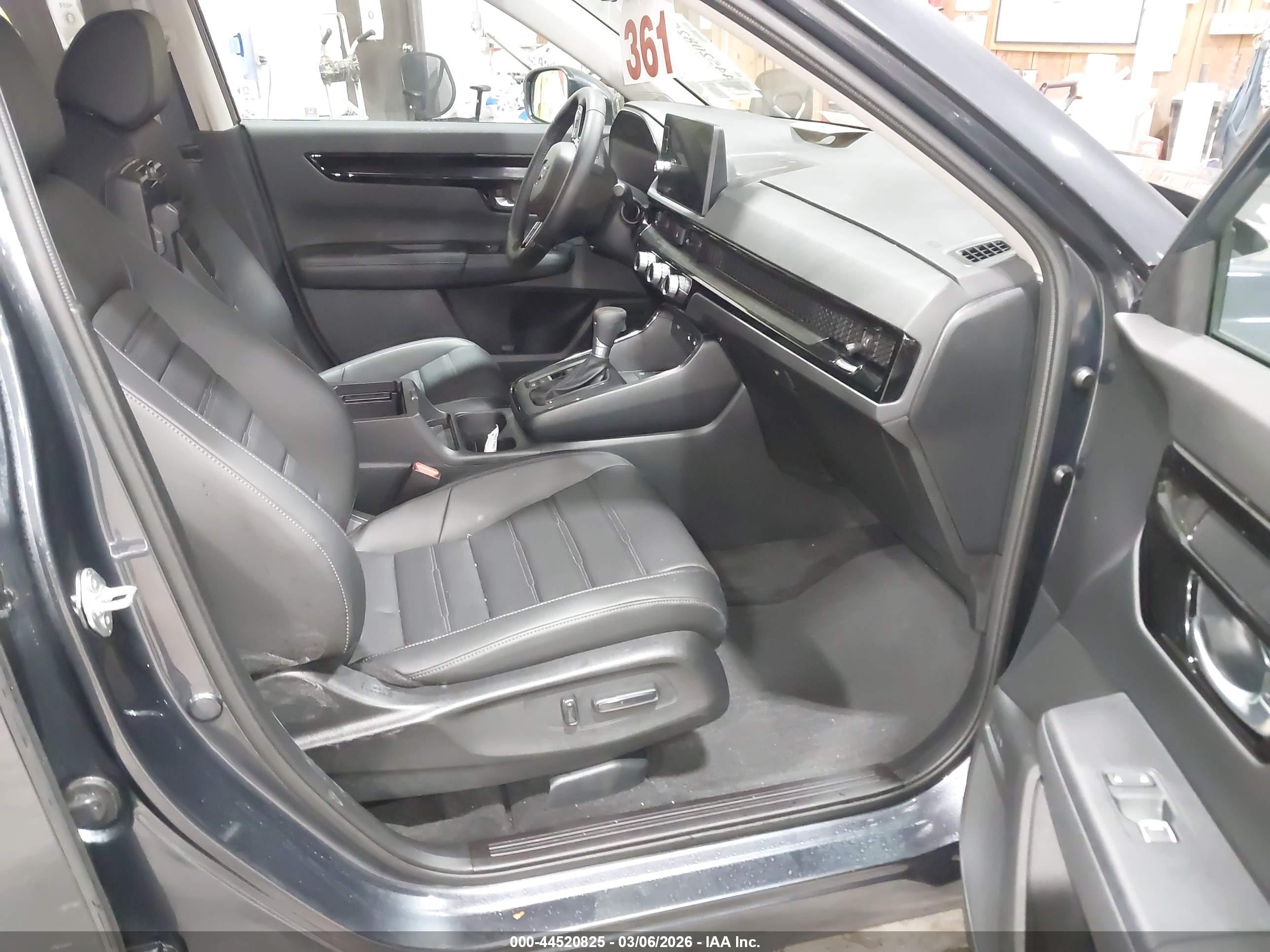HONDA CR-V image 5