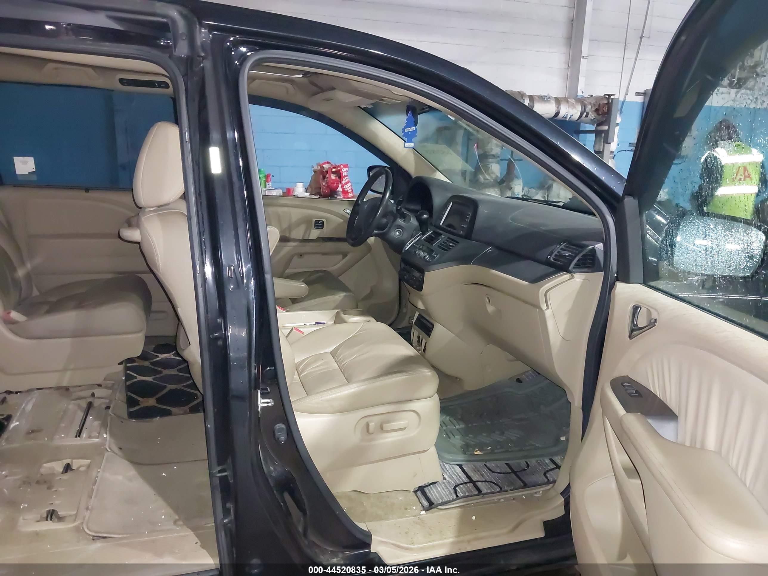 HONDA ODYSSEY image 5