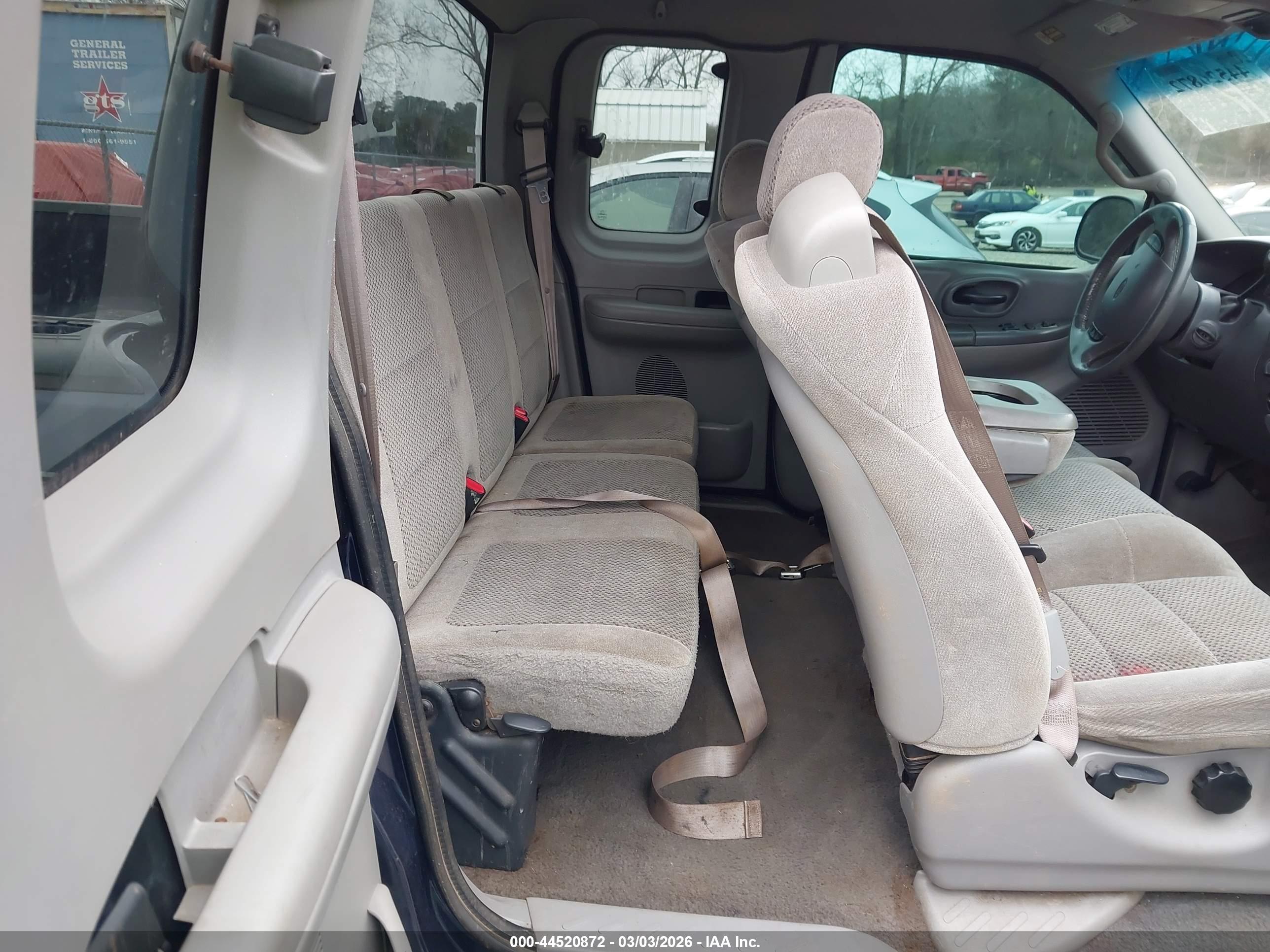 FORD F-150 image 8