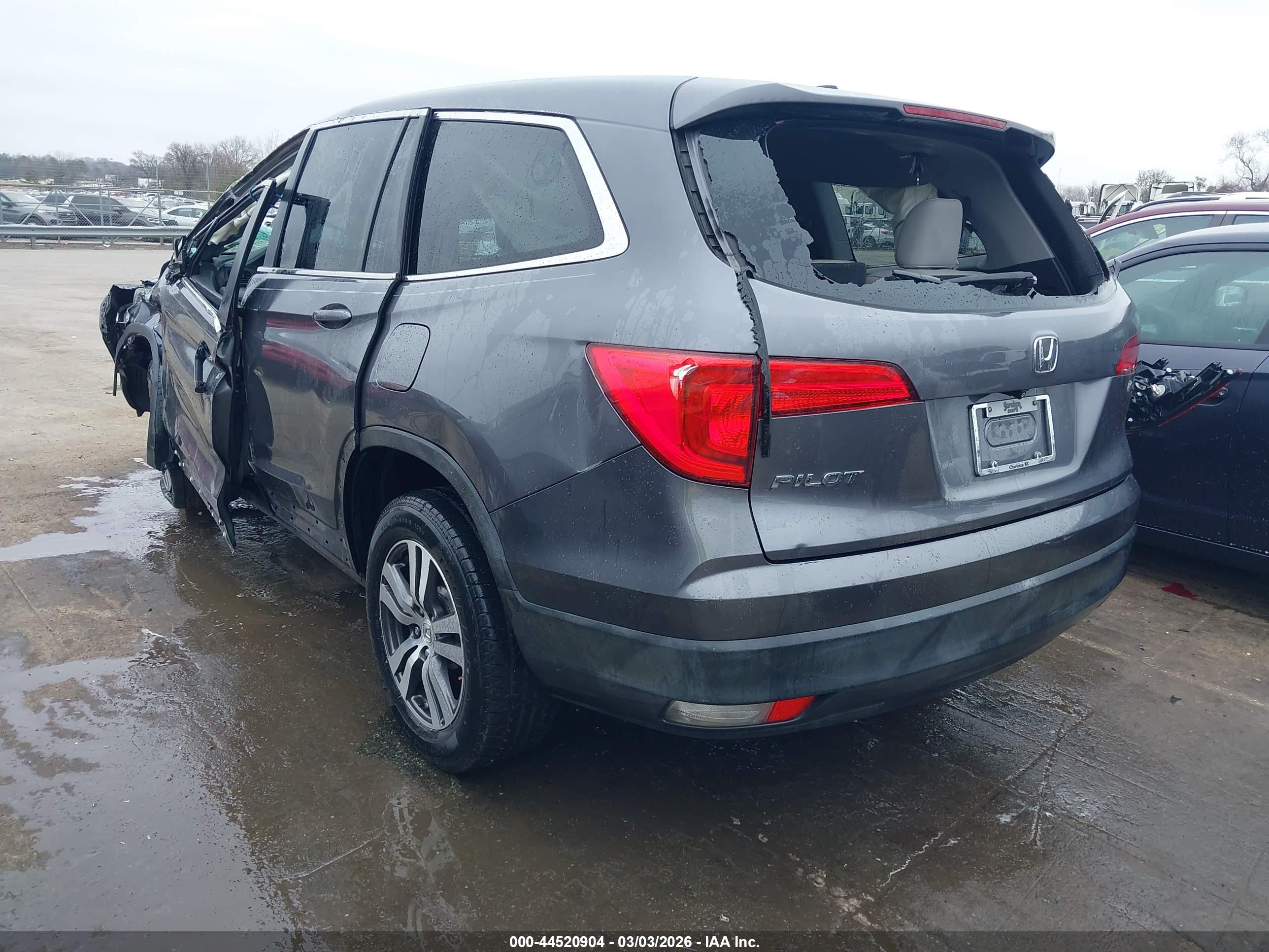 HONDA PILOT image 3