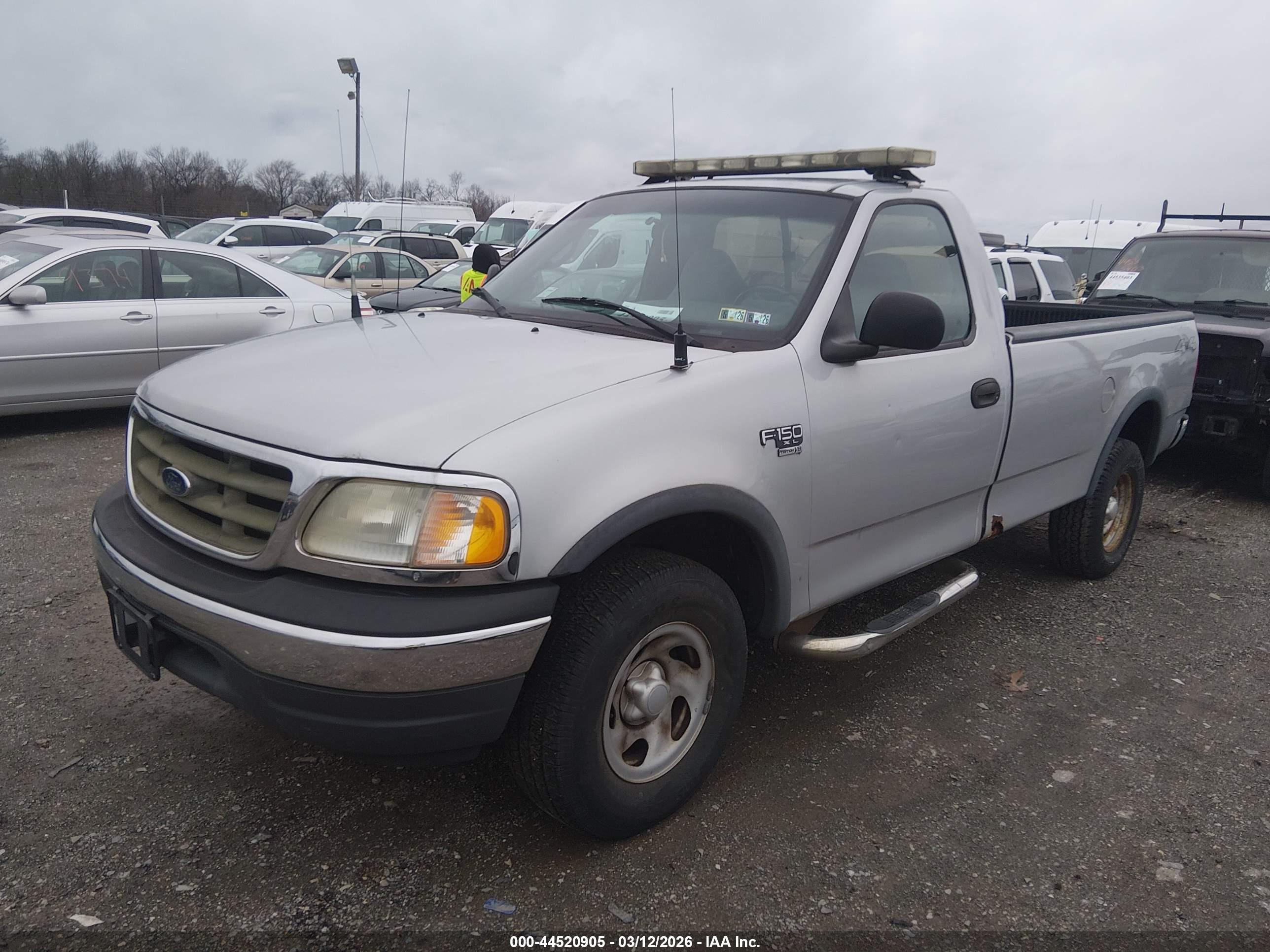 FORD F-150 image 2