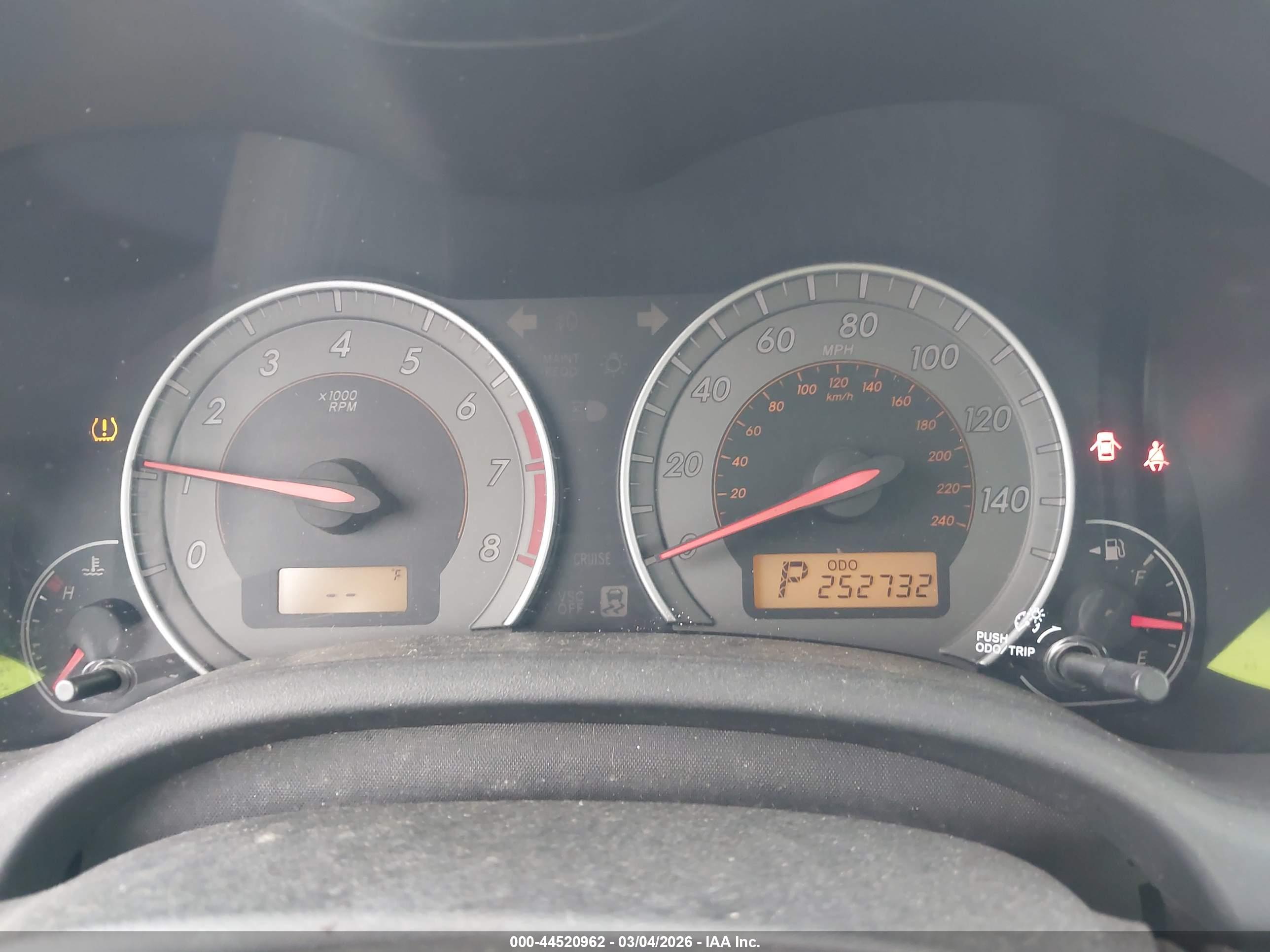 TOYOTA COROLLA image 7