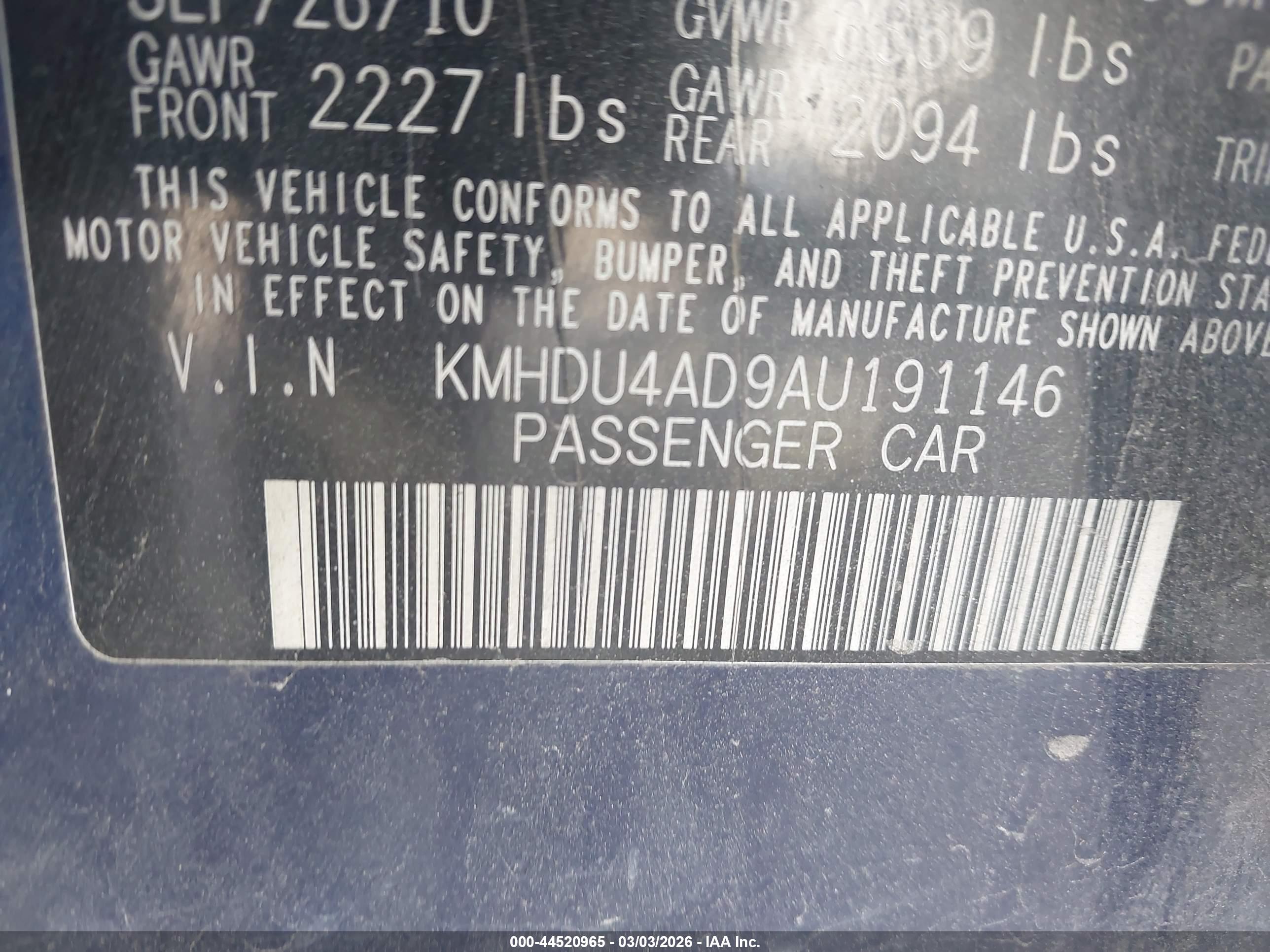 HYUNDAI ELANTRA image 9