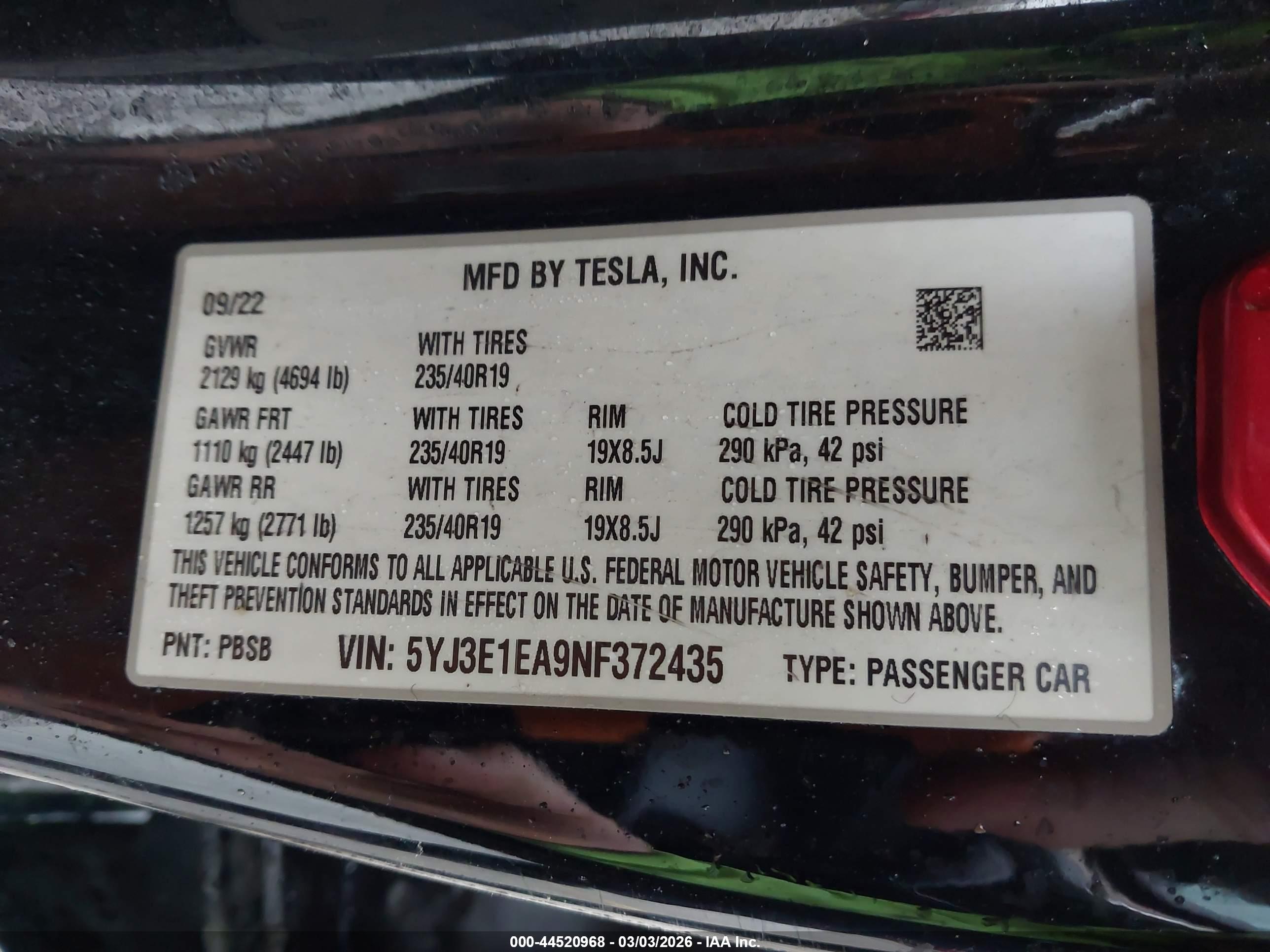 TESLA MODEL image 9