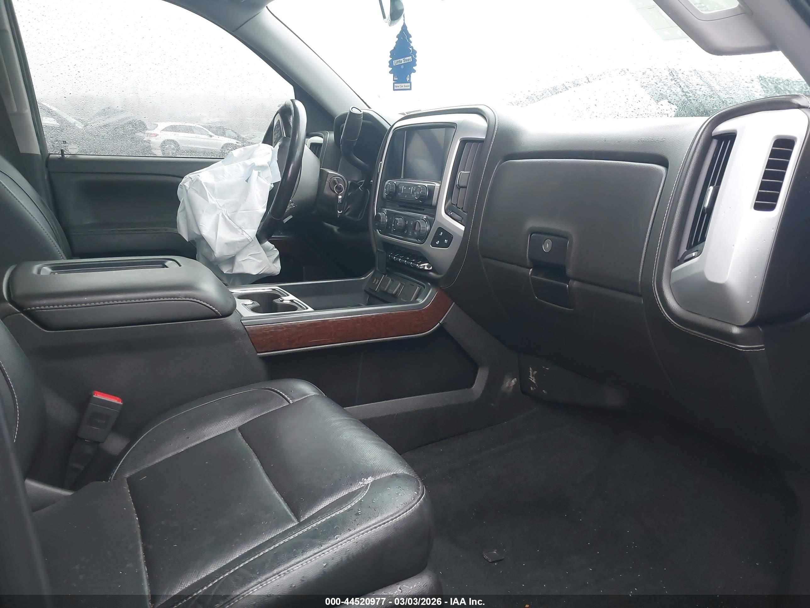 GMC SIERRA image 5