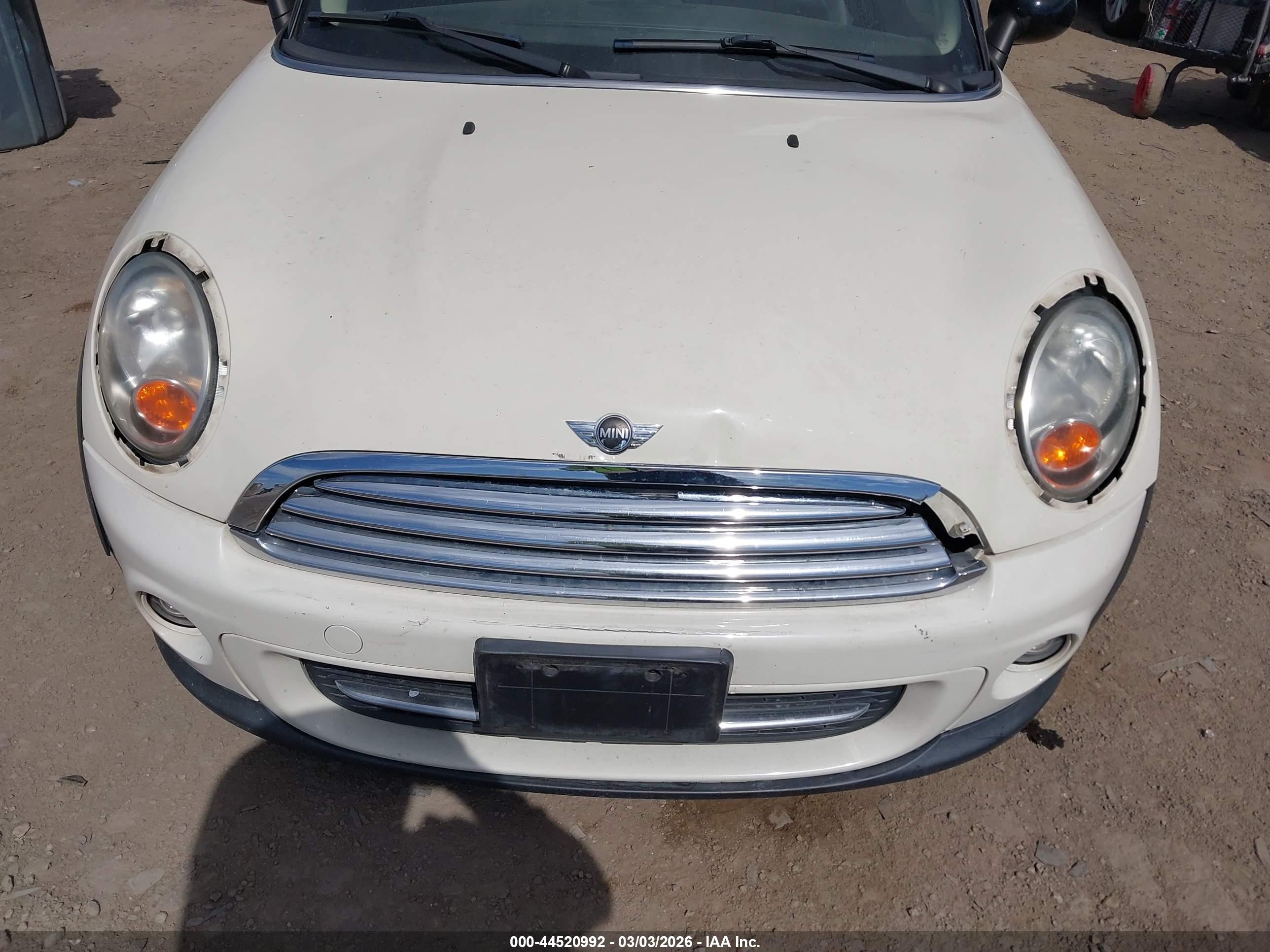 MINI COOPER image 6