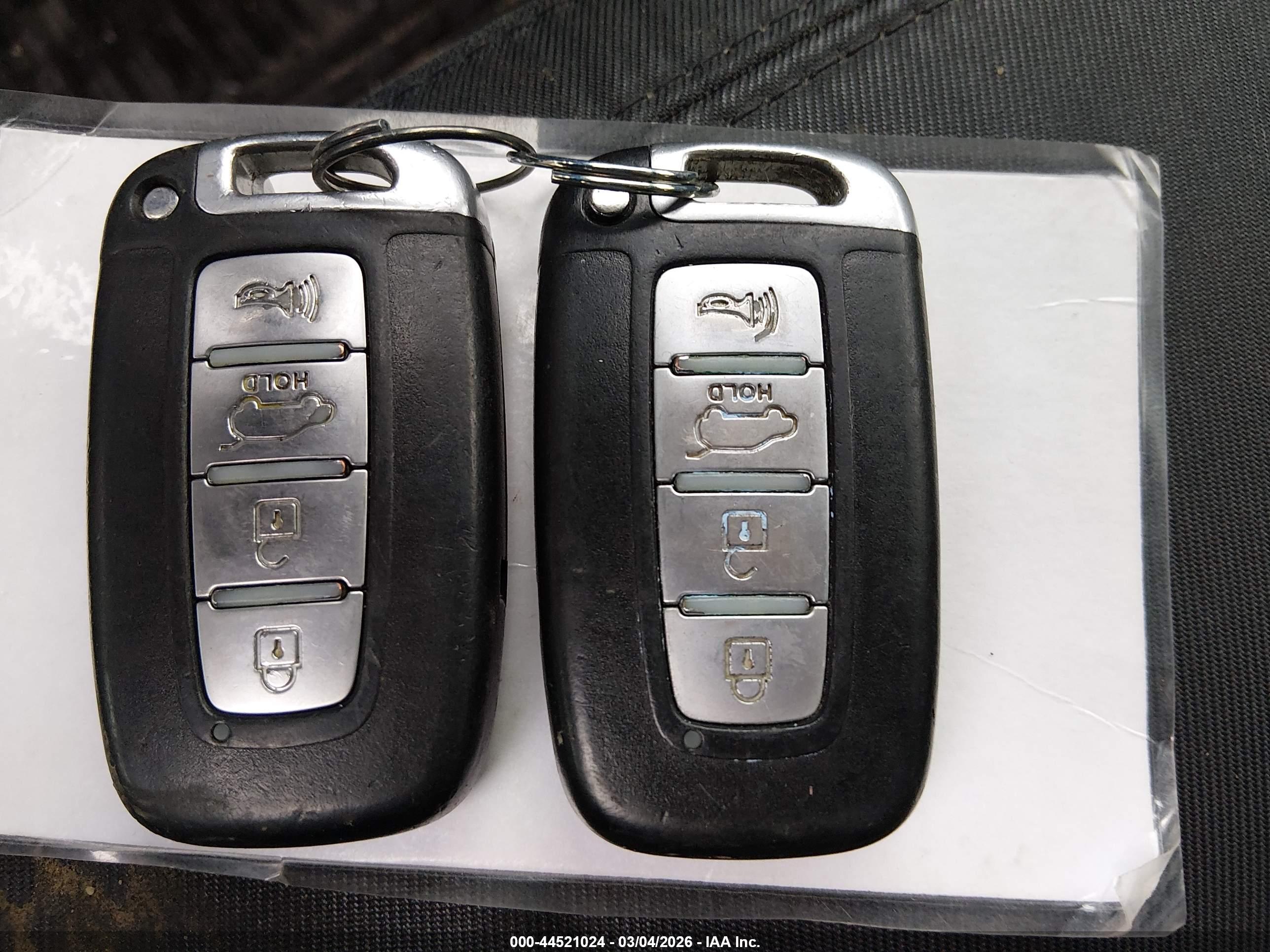 KIA SPORTAGE image 11