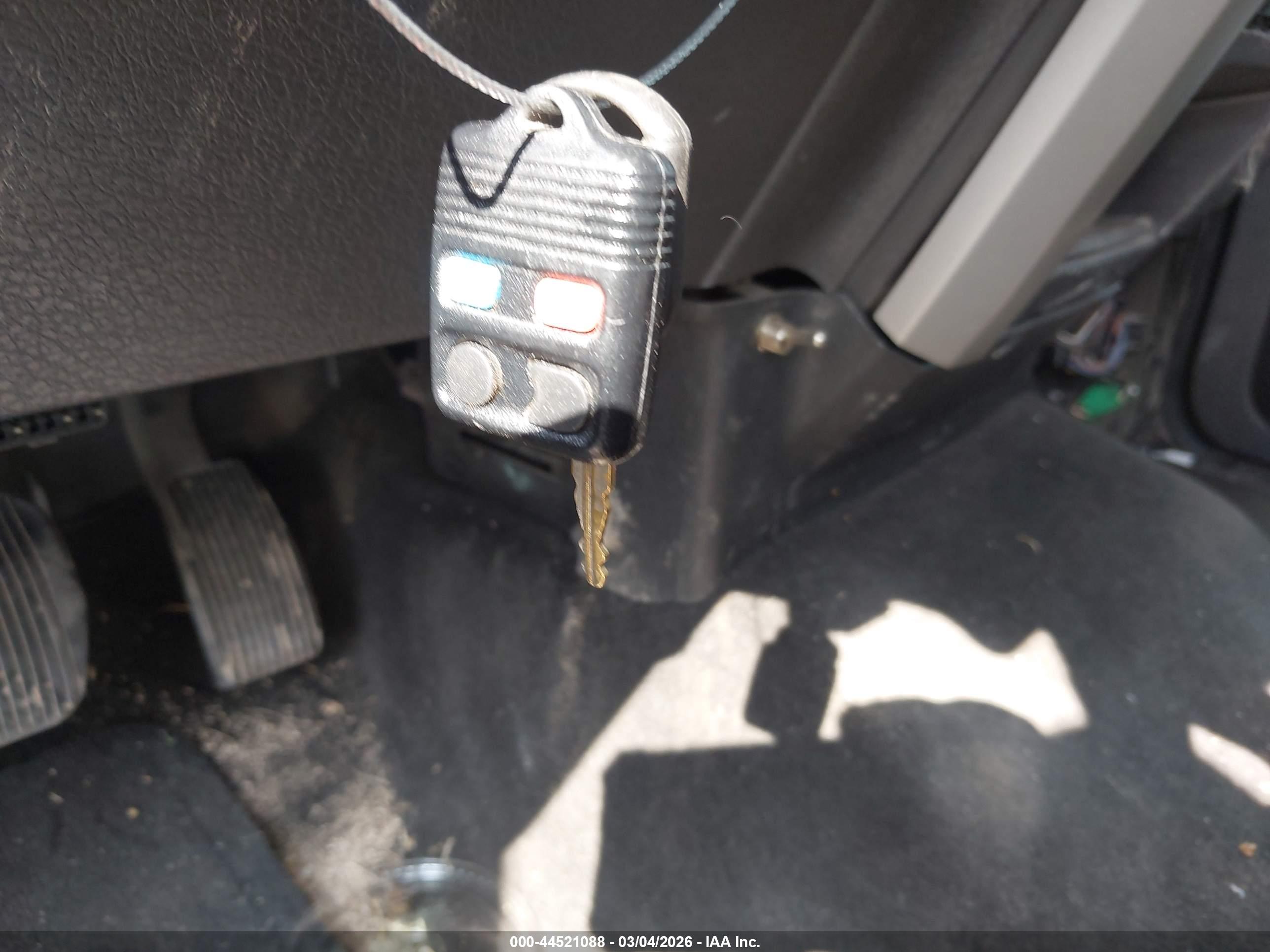 FORD F-150 image 11
