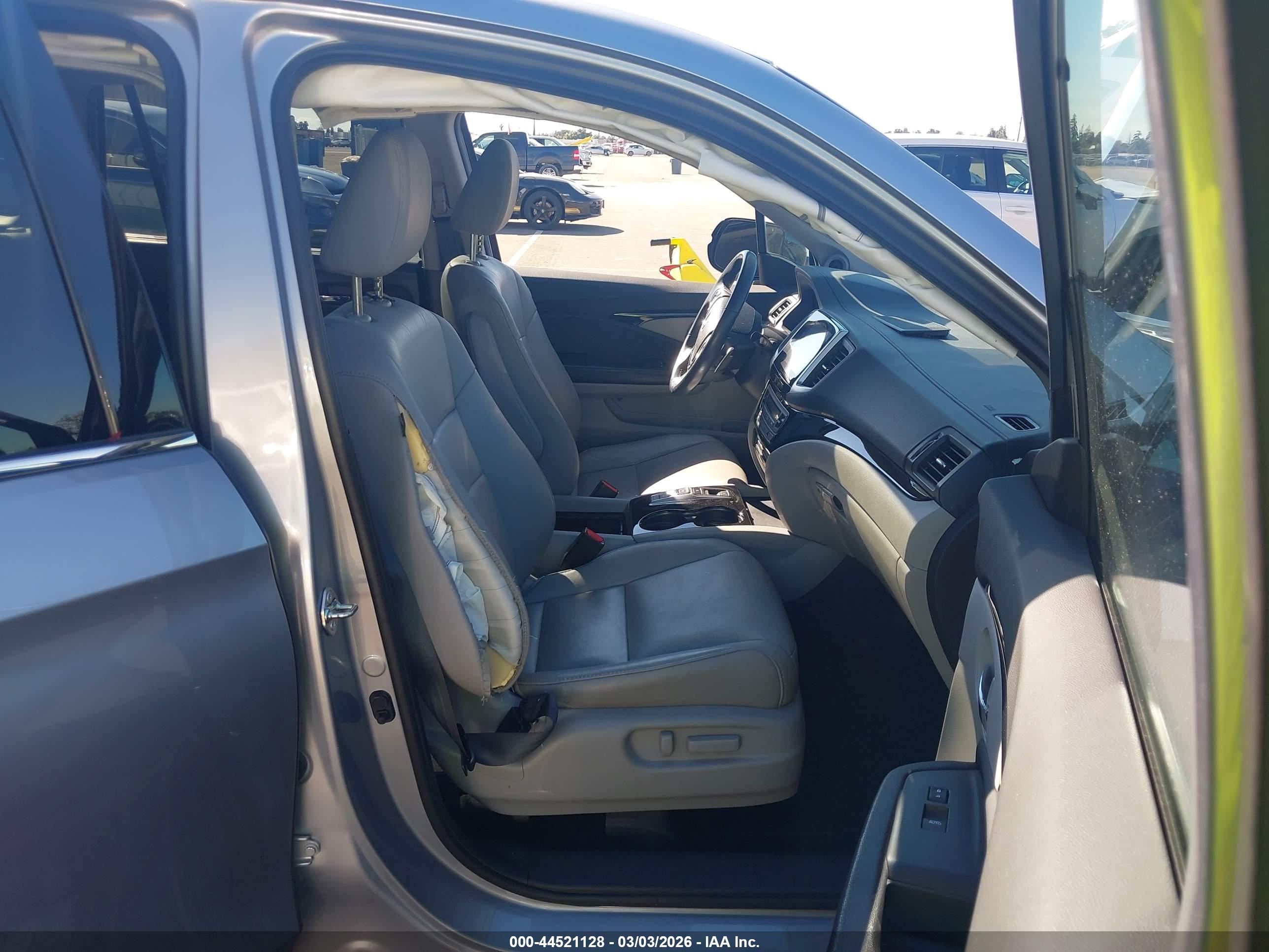 HONDA PILOT image 5