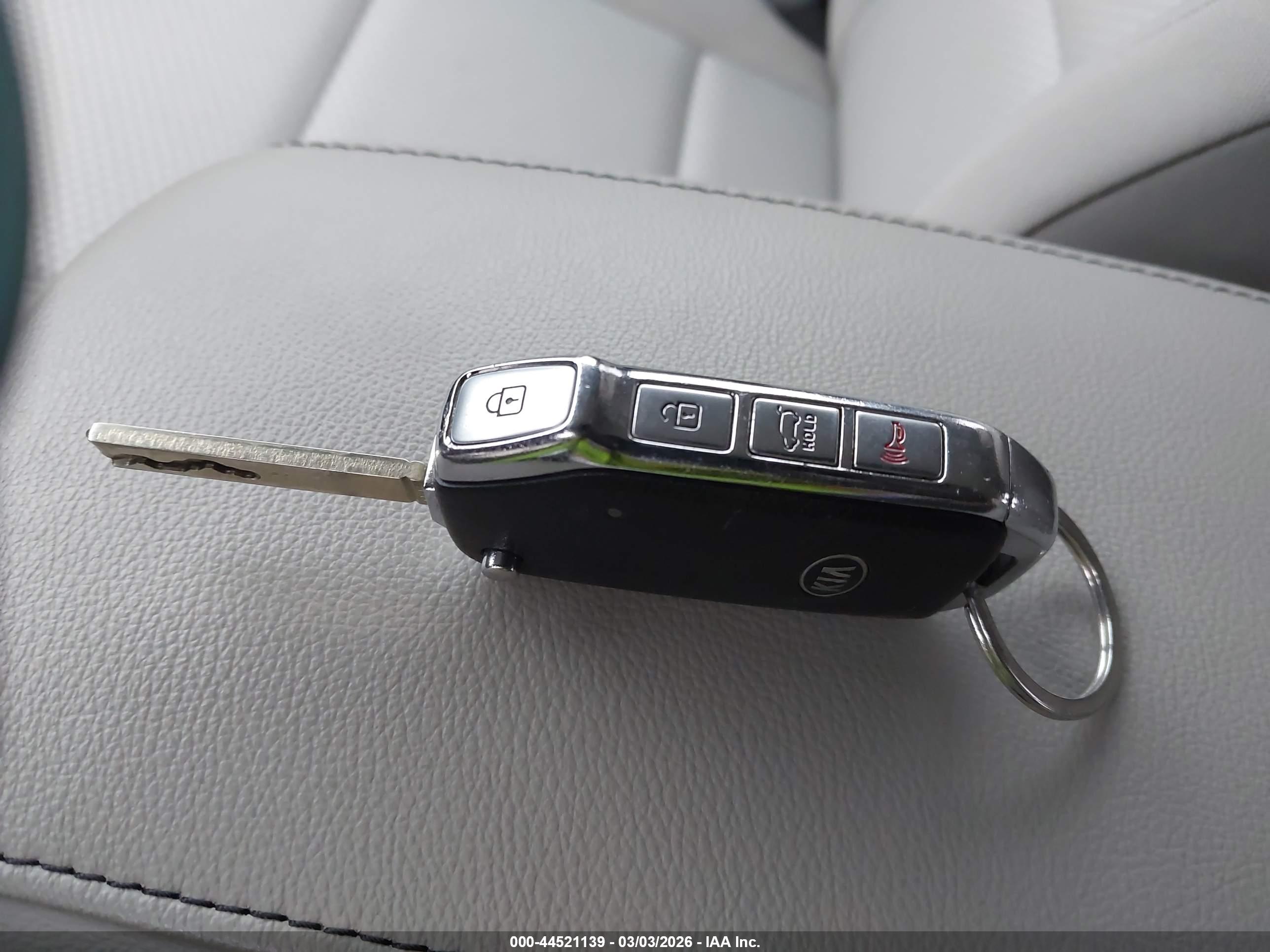 KIA SOUL image 11
