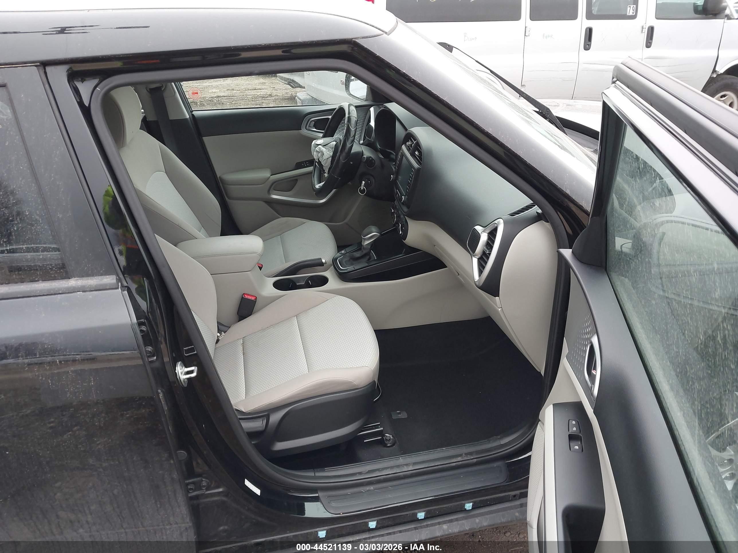 KIA SOUL image 5