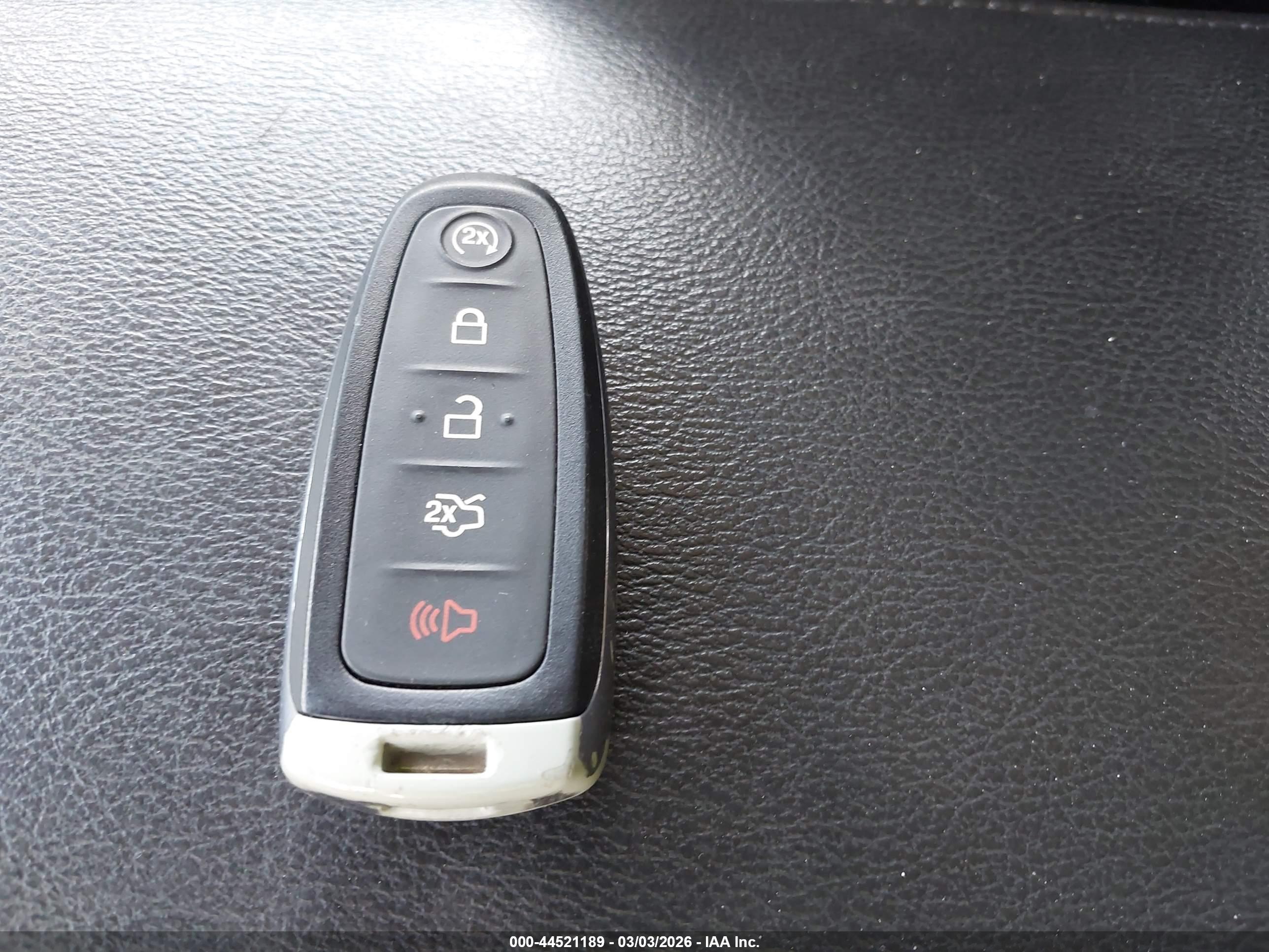 FORD FLEX image 11