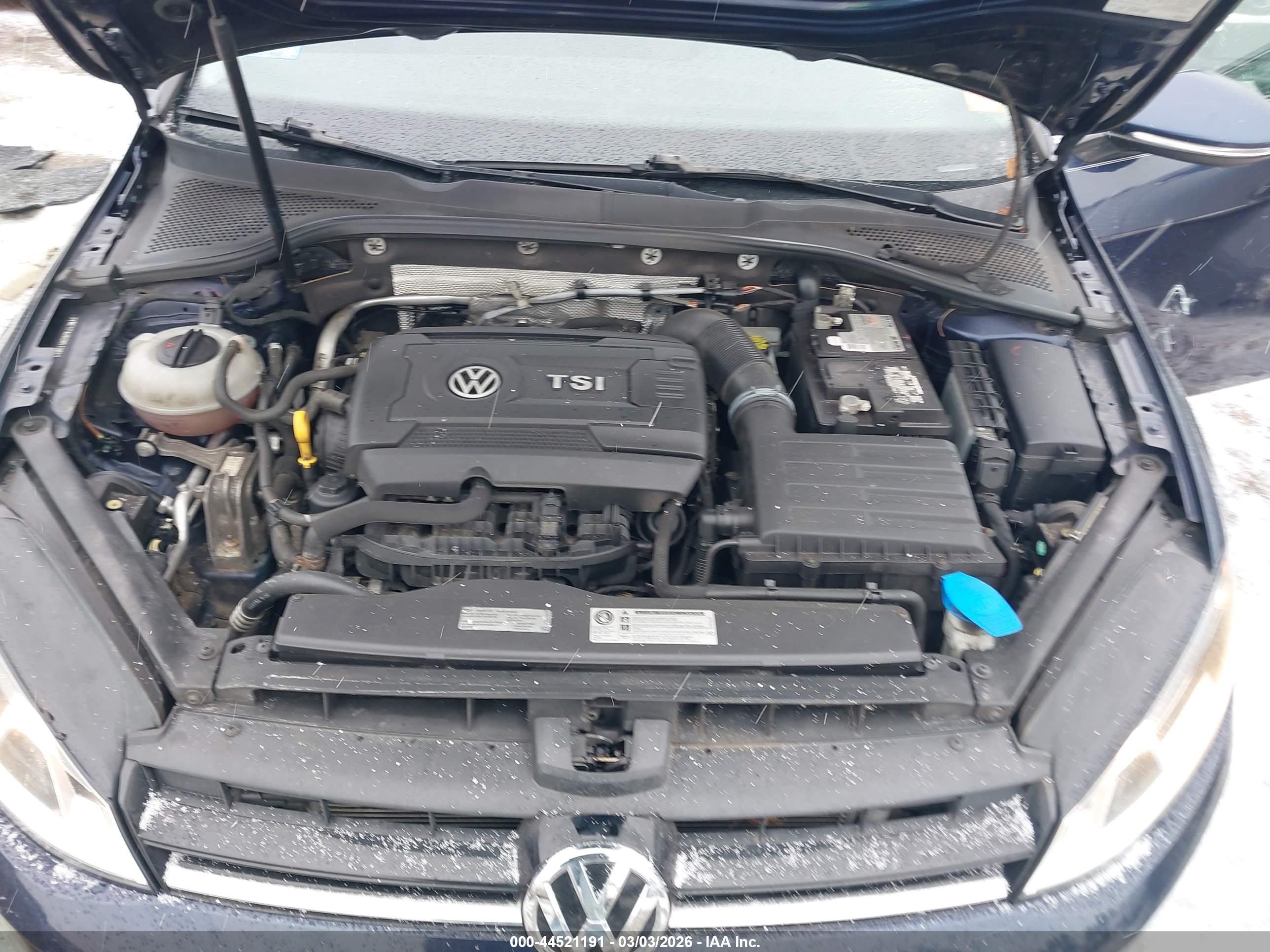 VOLKSWAGEN GOLF image 10