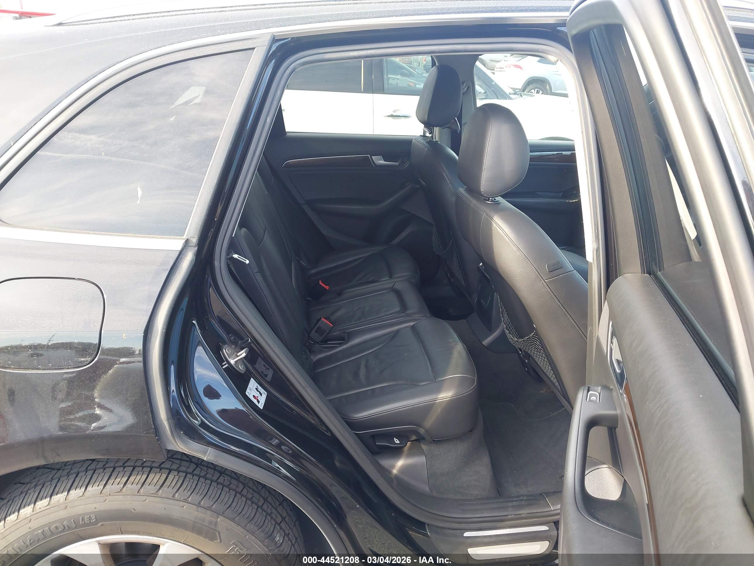 AUDI Q5 image 8
