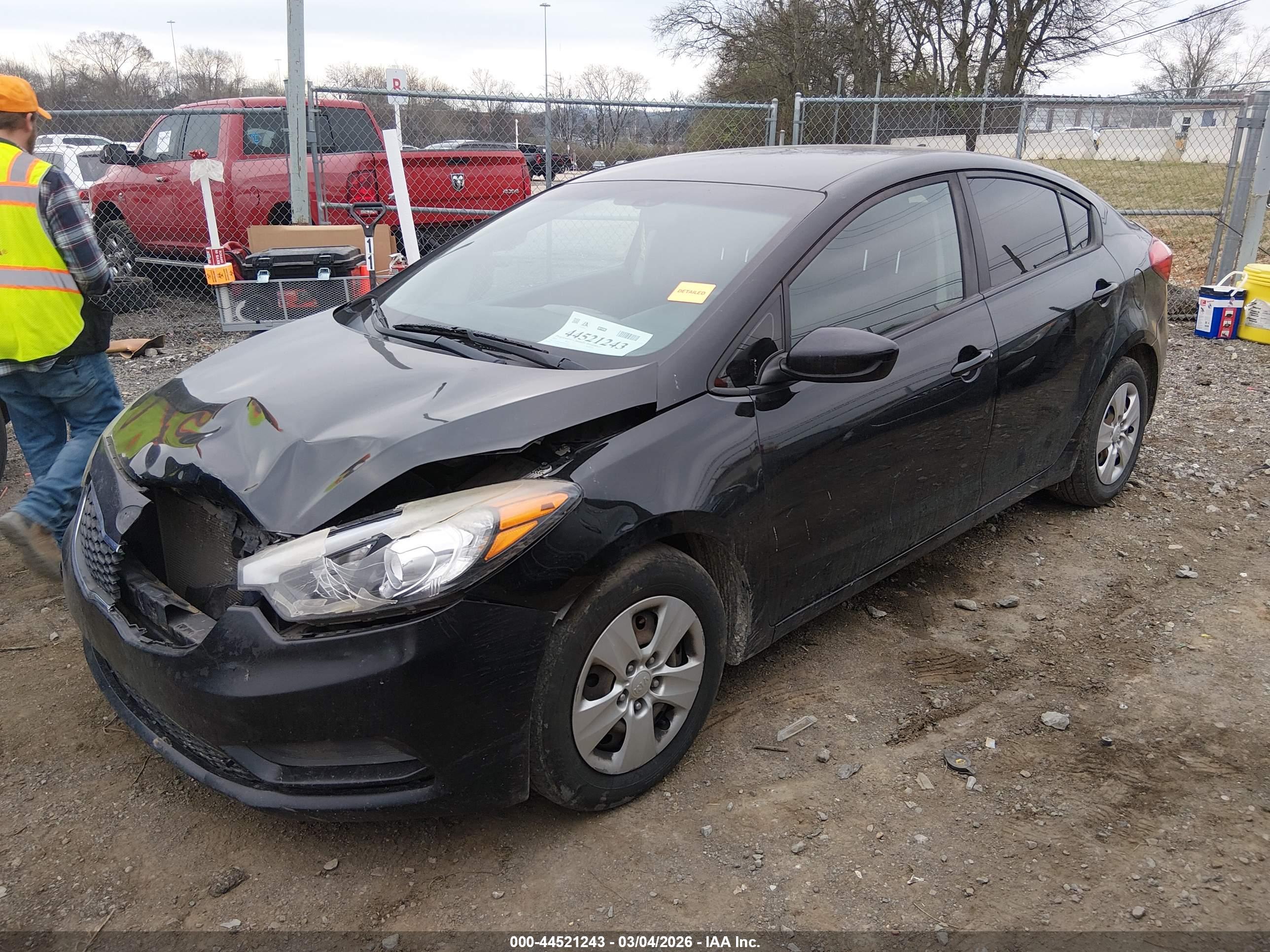 KIA FORTE image 2