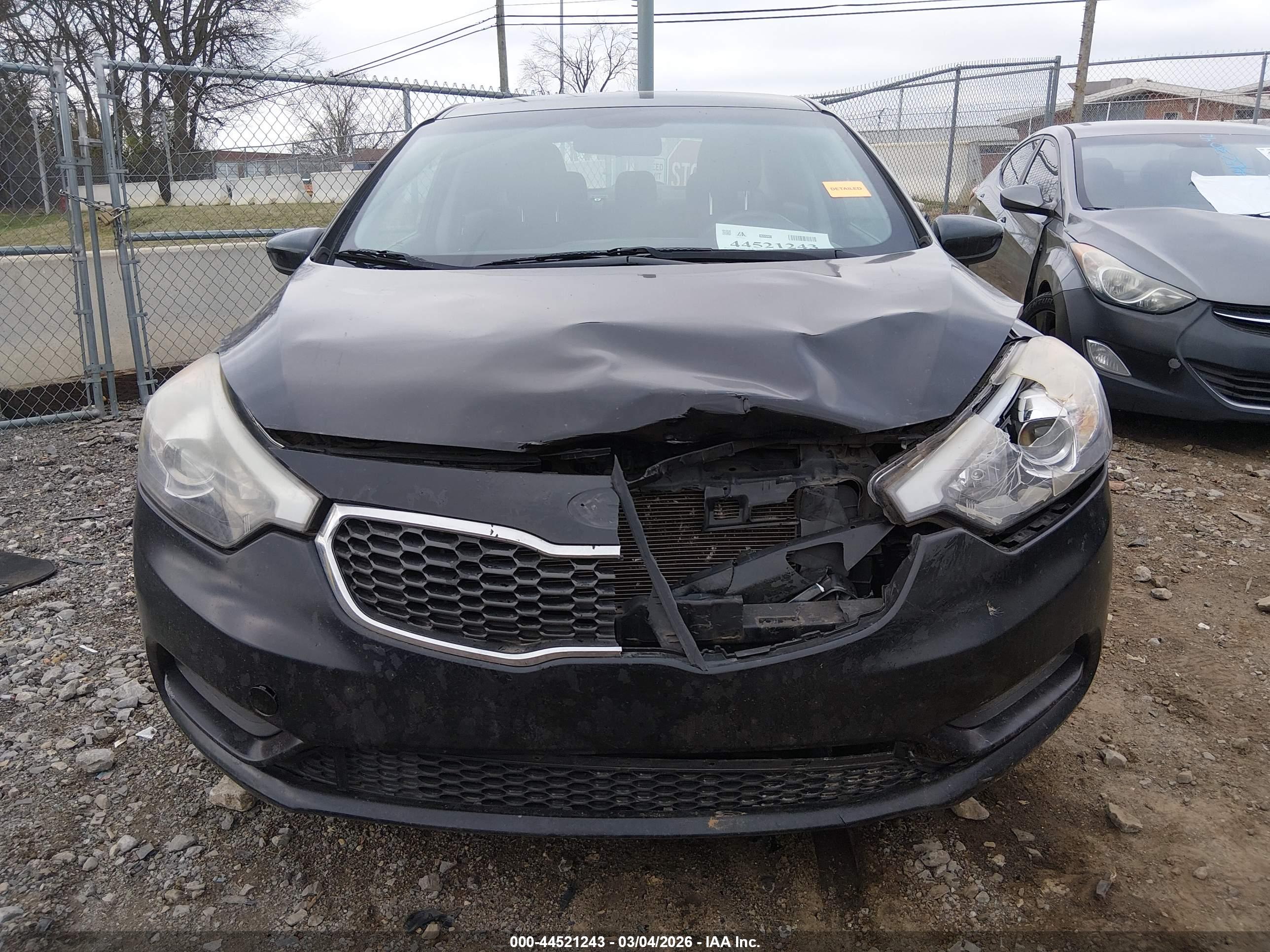 KIA FORTE image 6