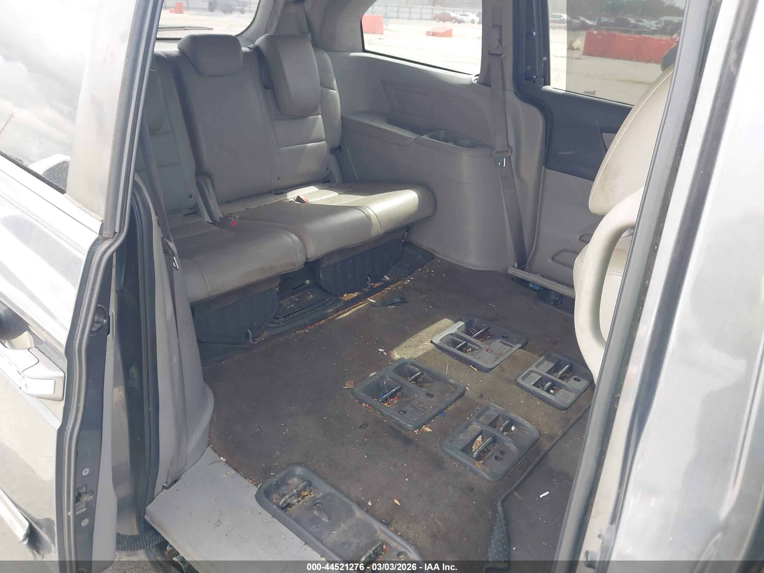 HONDA ODYSSEY image 8
