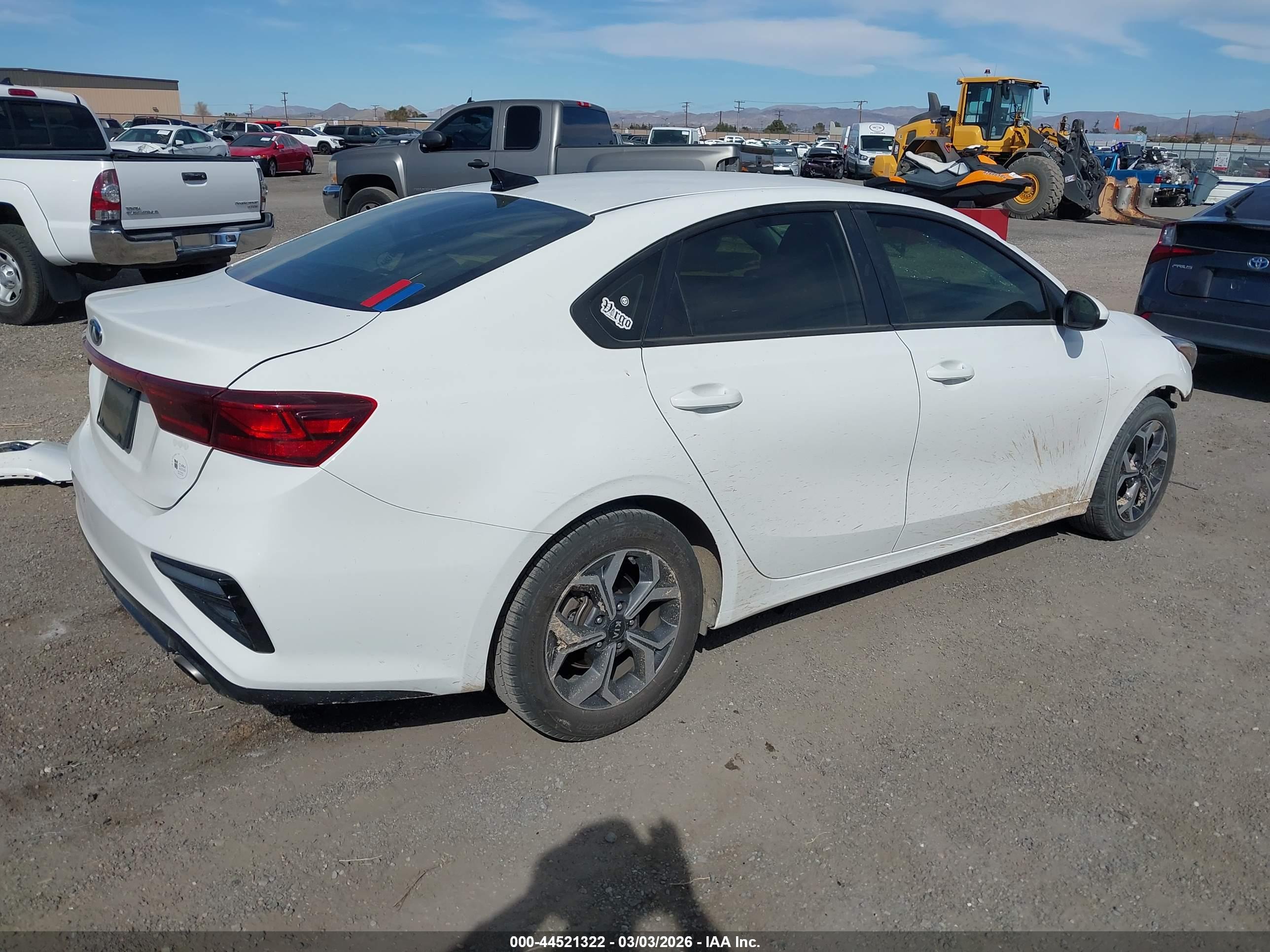 KIA FORTE image 4