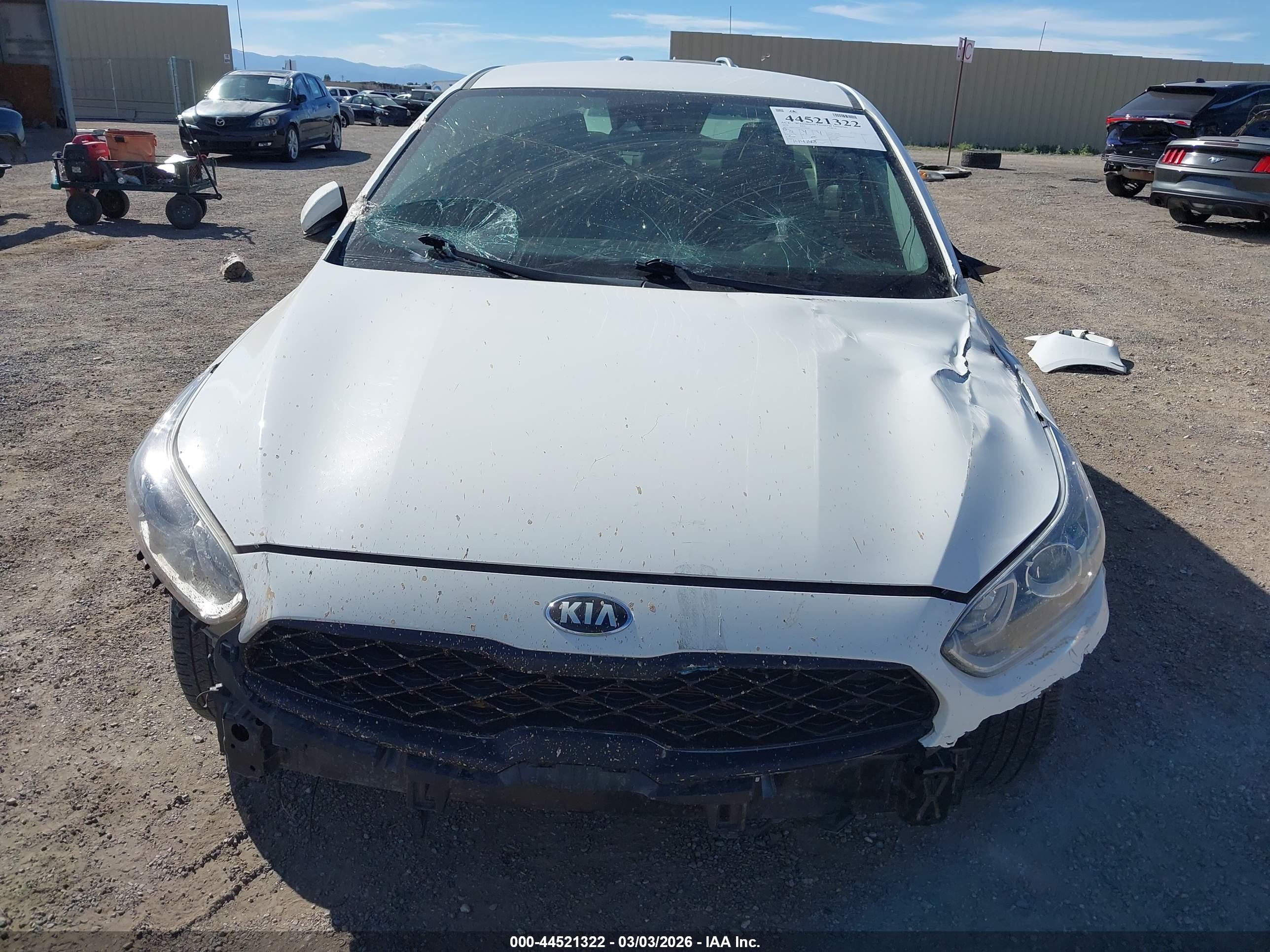 KIA FORTE image 6