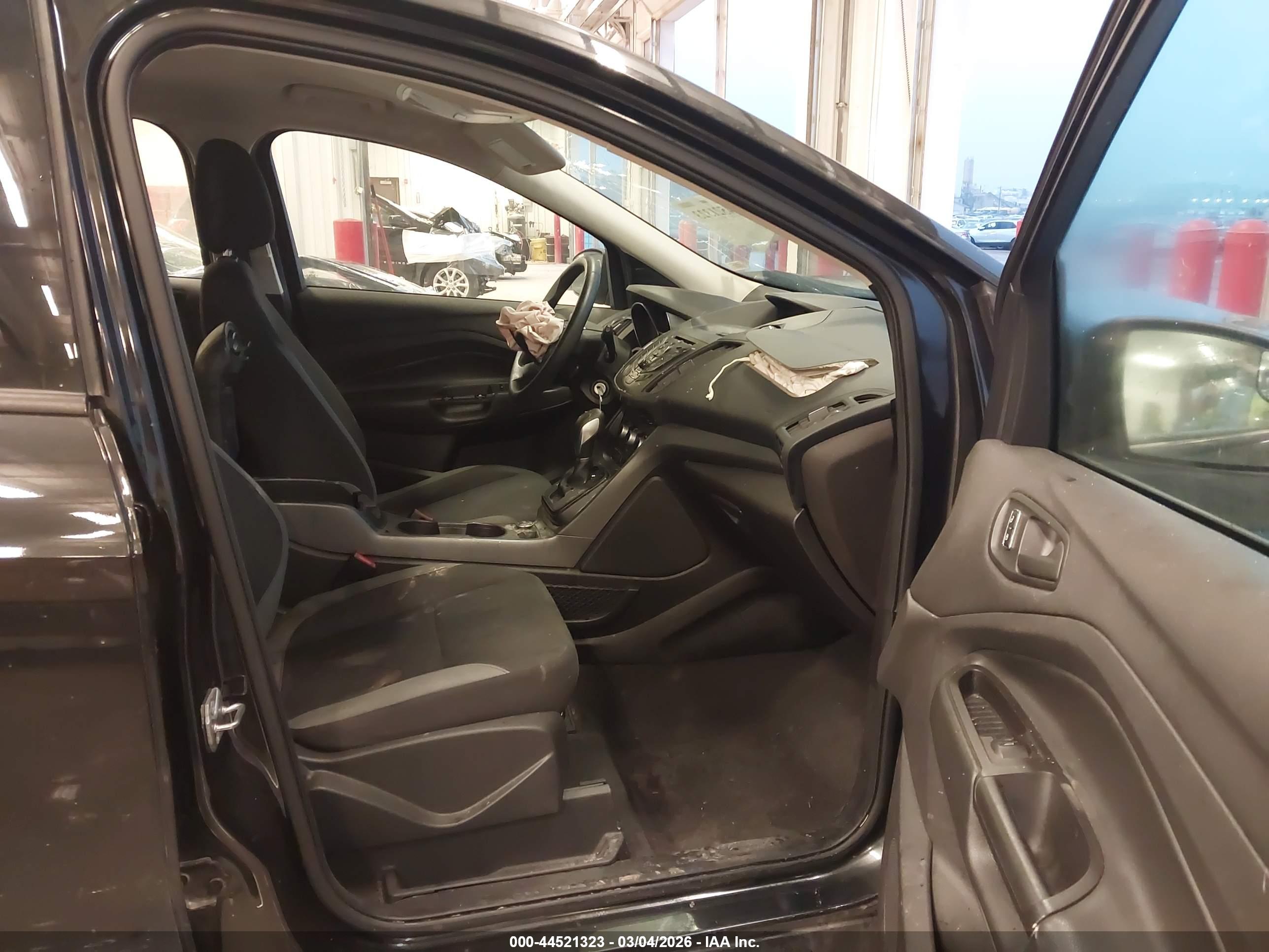 FORD ESCAPE image 5