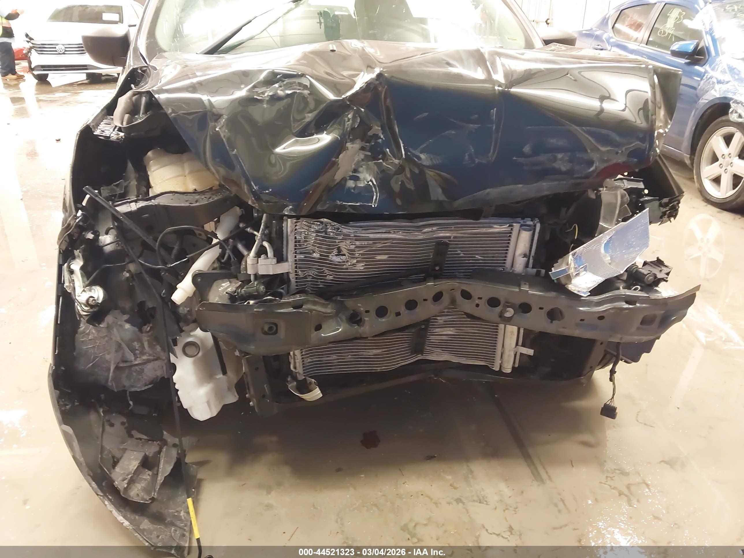 FORD ESCAPE image 6
