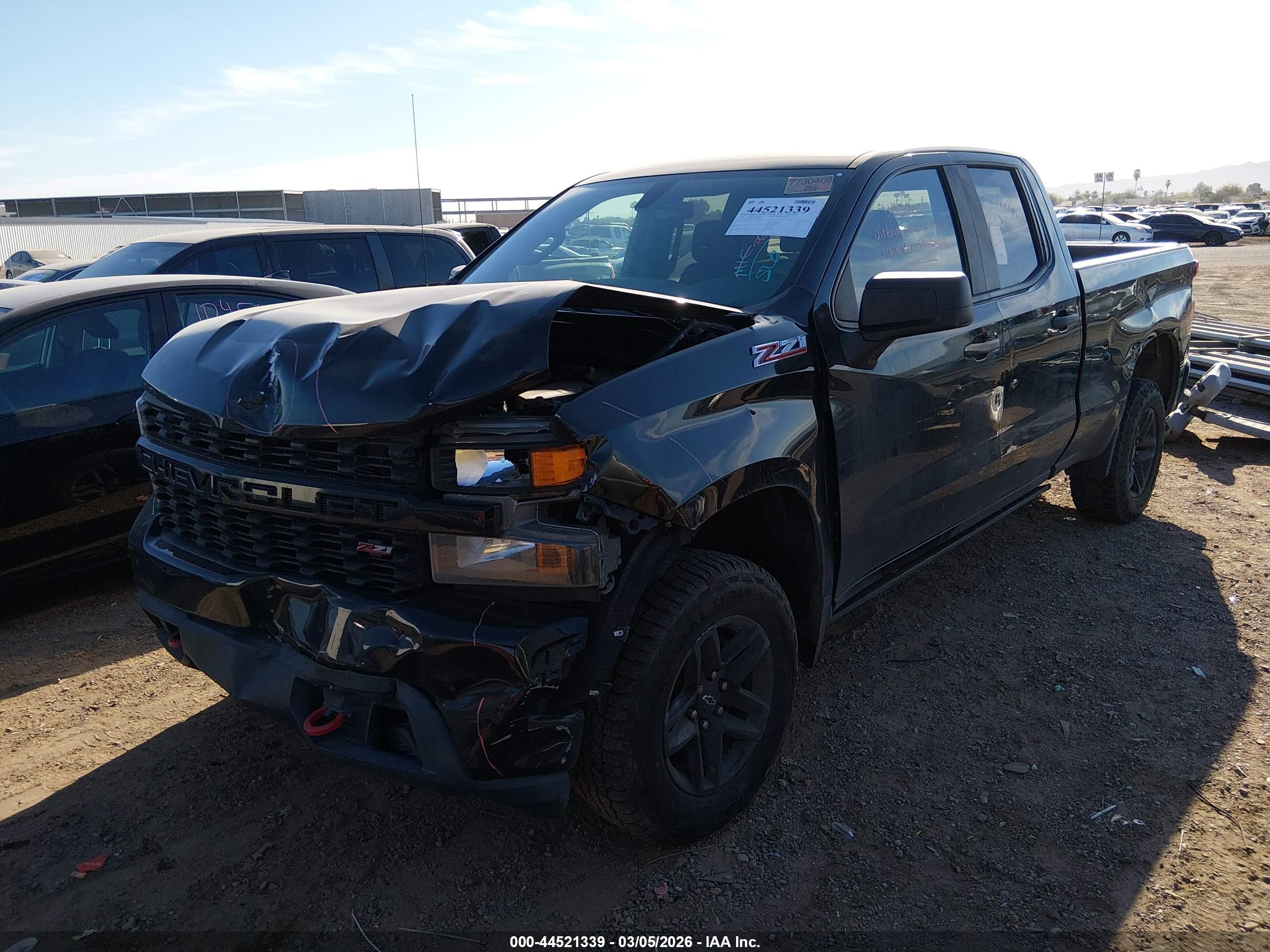 CHEVROLET SILVERADO image 2