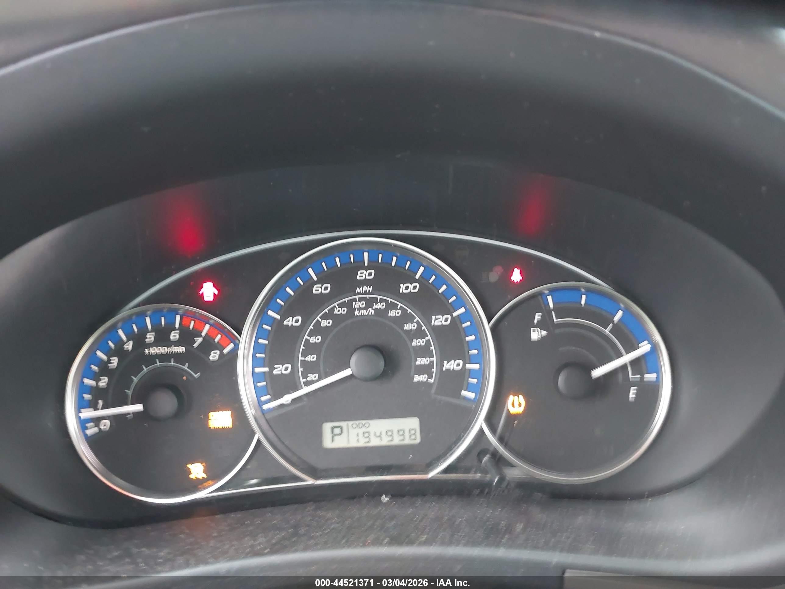 SUBARU FORESTER image 7