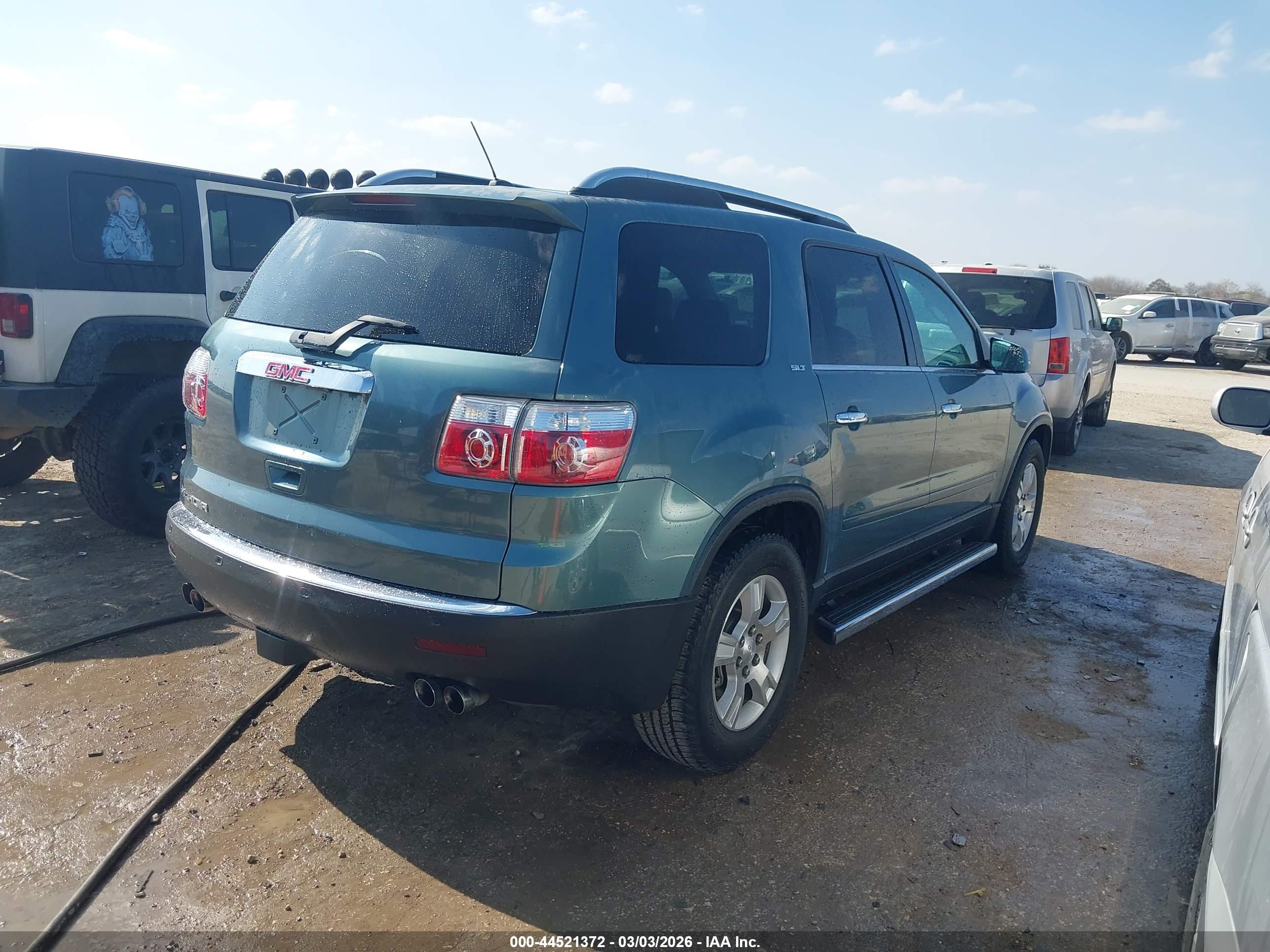 GMC ACADIA image 4
