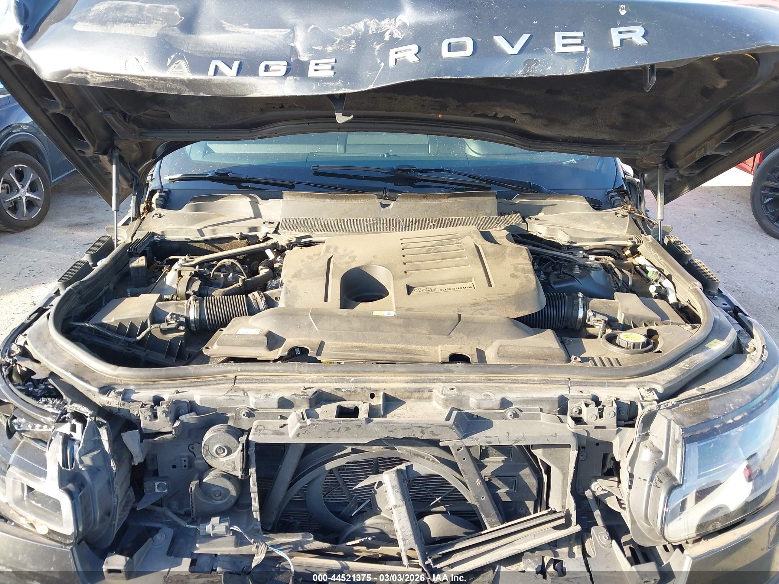 LAND ROVER image 10