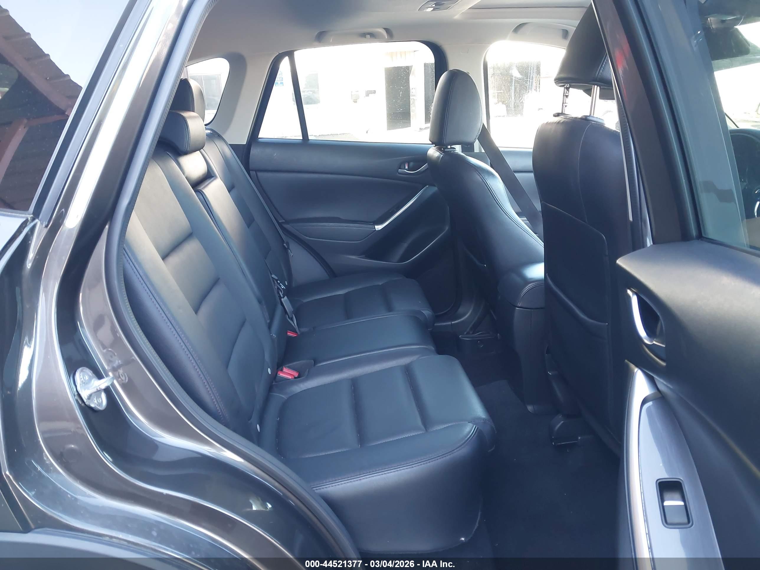 MAZDA CX-5 image 8
