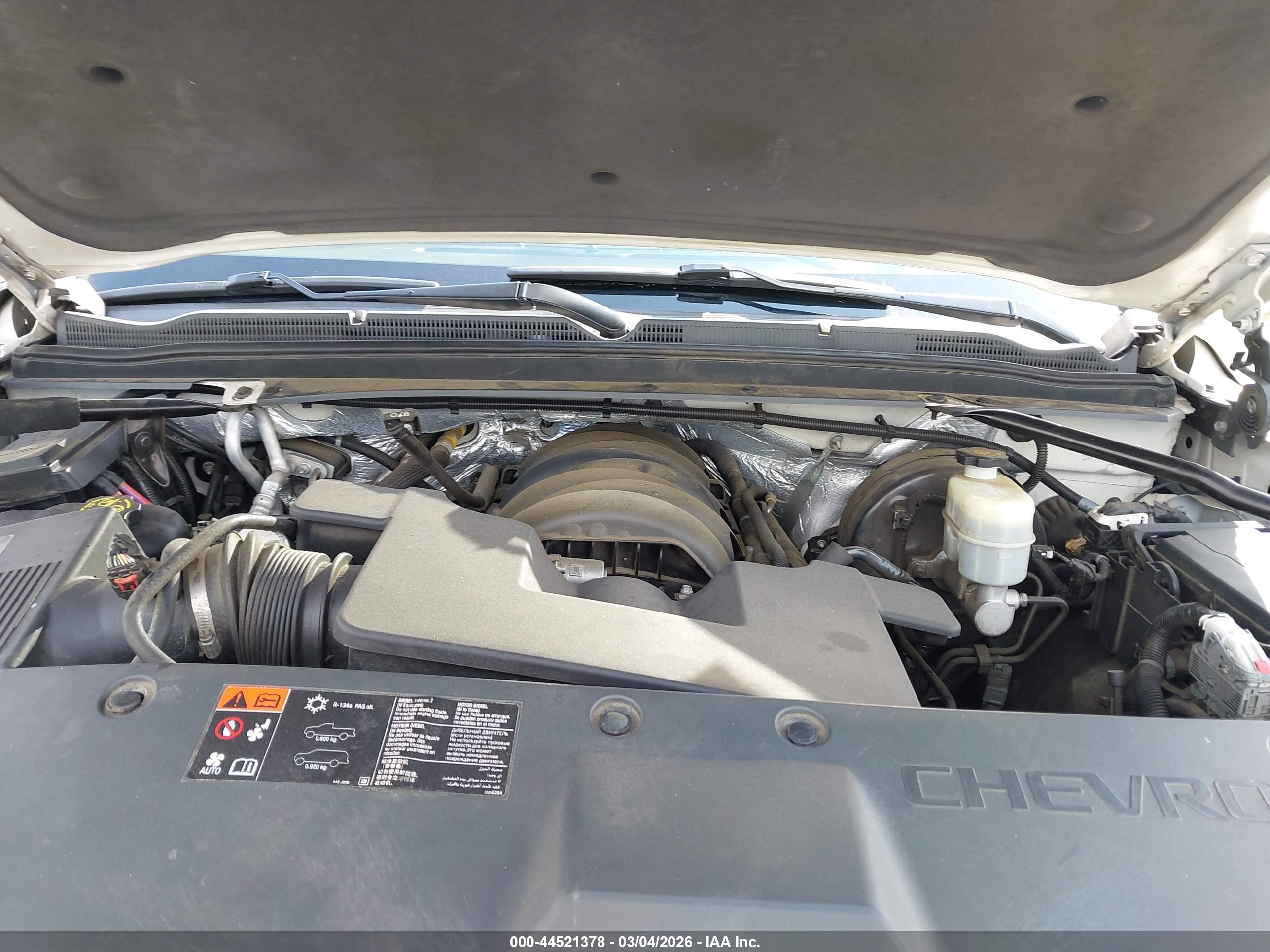 CHEVROLET TAHOE image 10