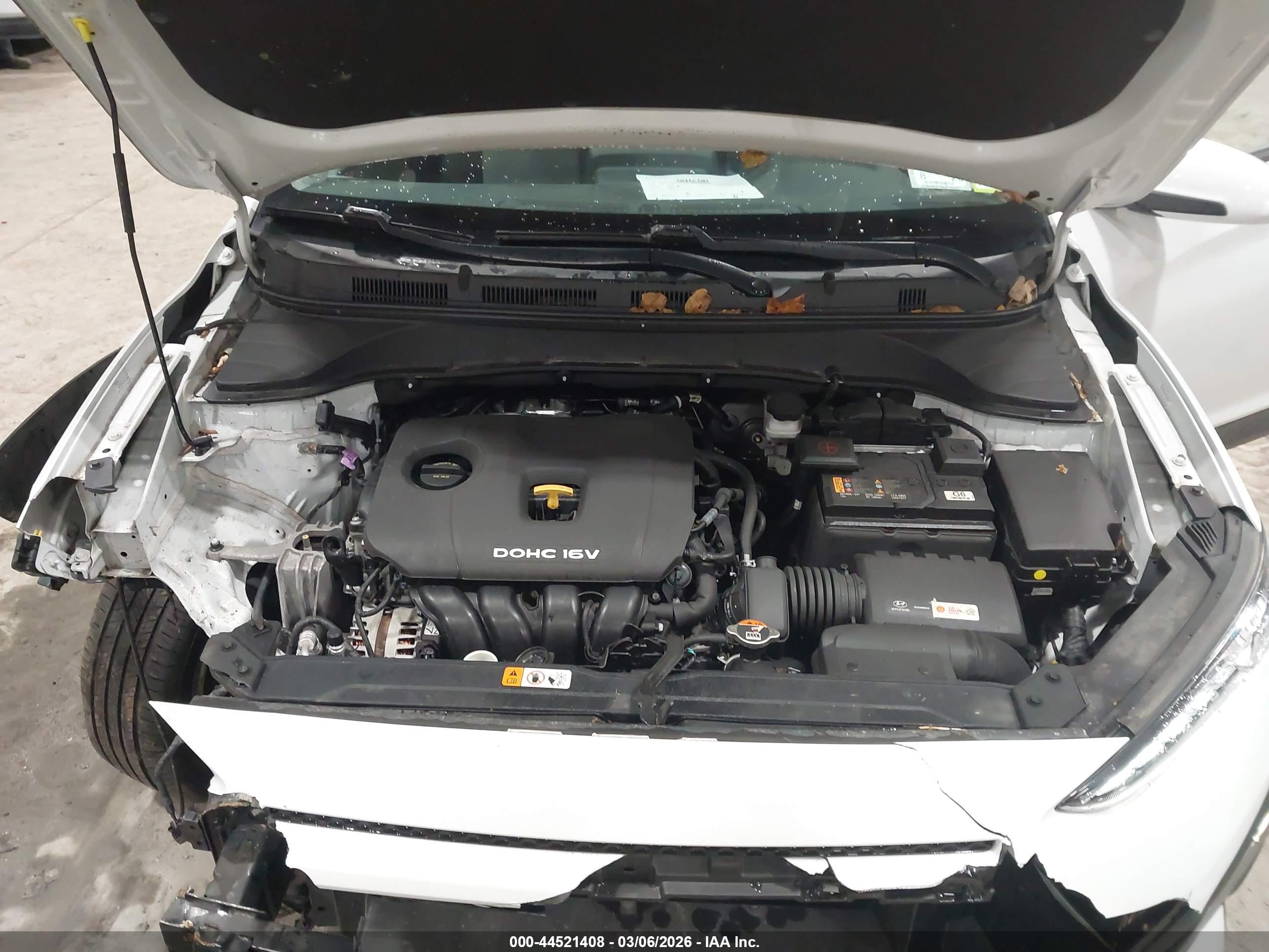 HYUNDAI KONA image 10