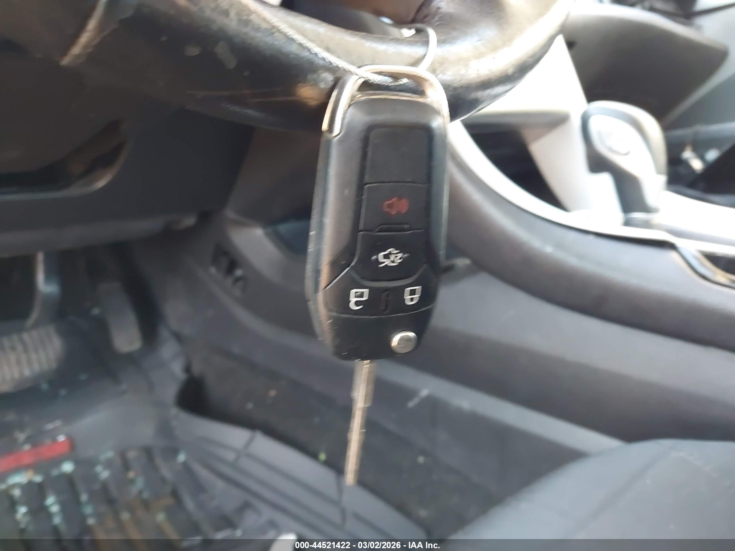 FORD FUSION image 11