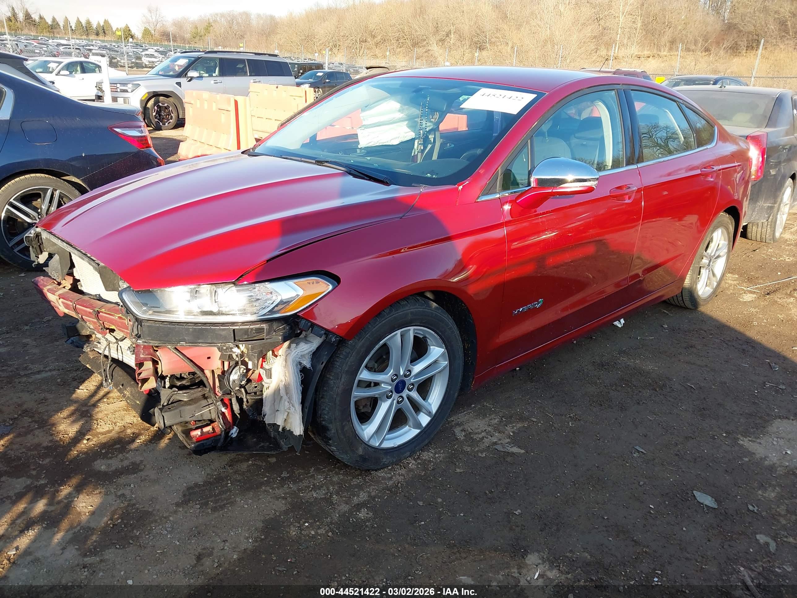 FORD FUSION image 2
