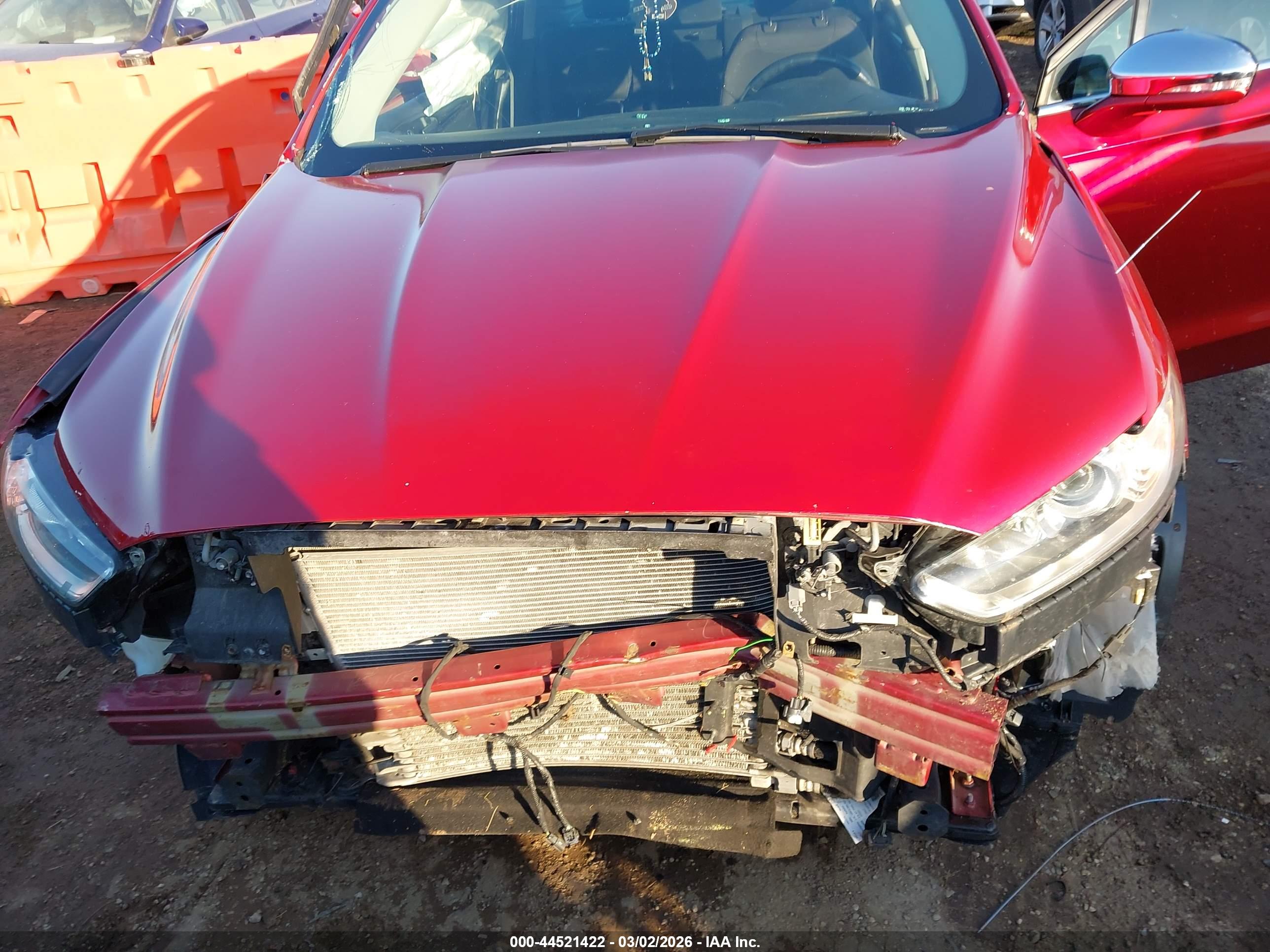 FORD FUSION image 6