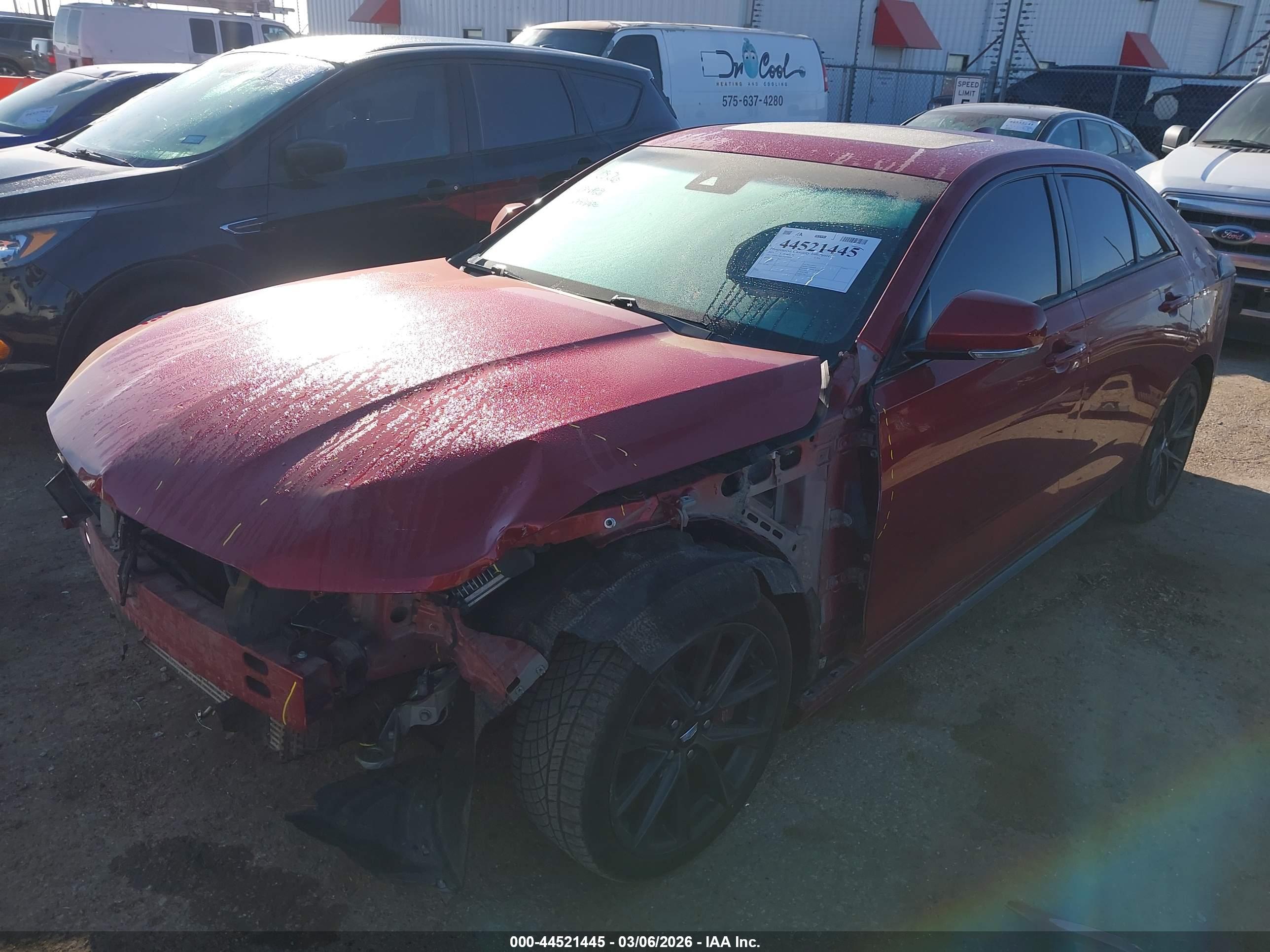 CADILLAC CT4 image 2